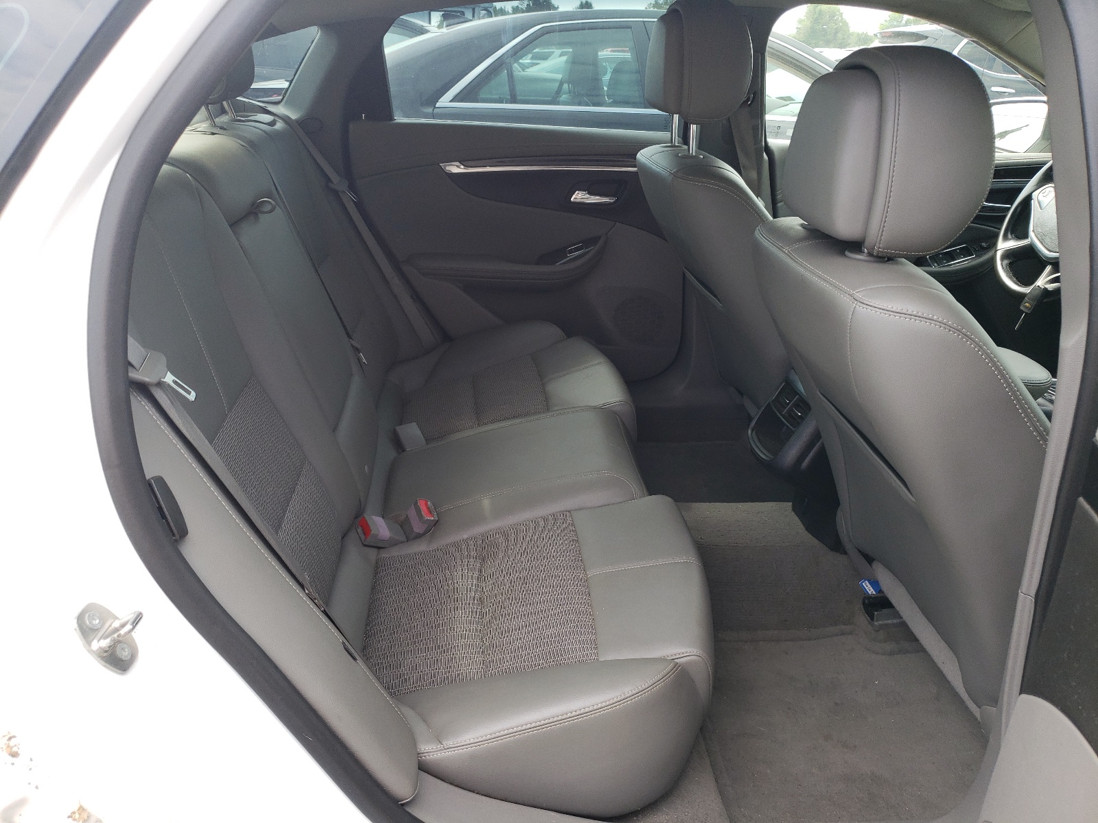 Photo 16 from auction – 2014 CHEVROLET IMPALA LT with VIN 2G1125S31E9134038