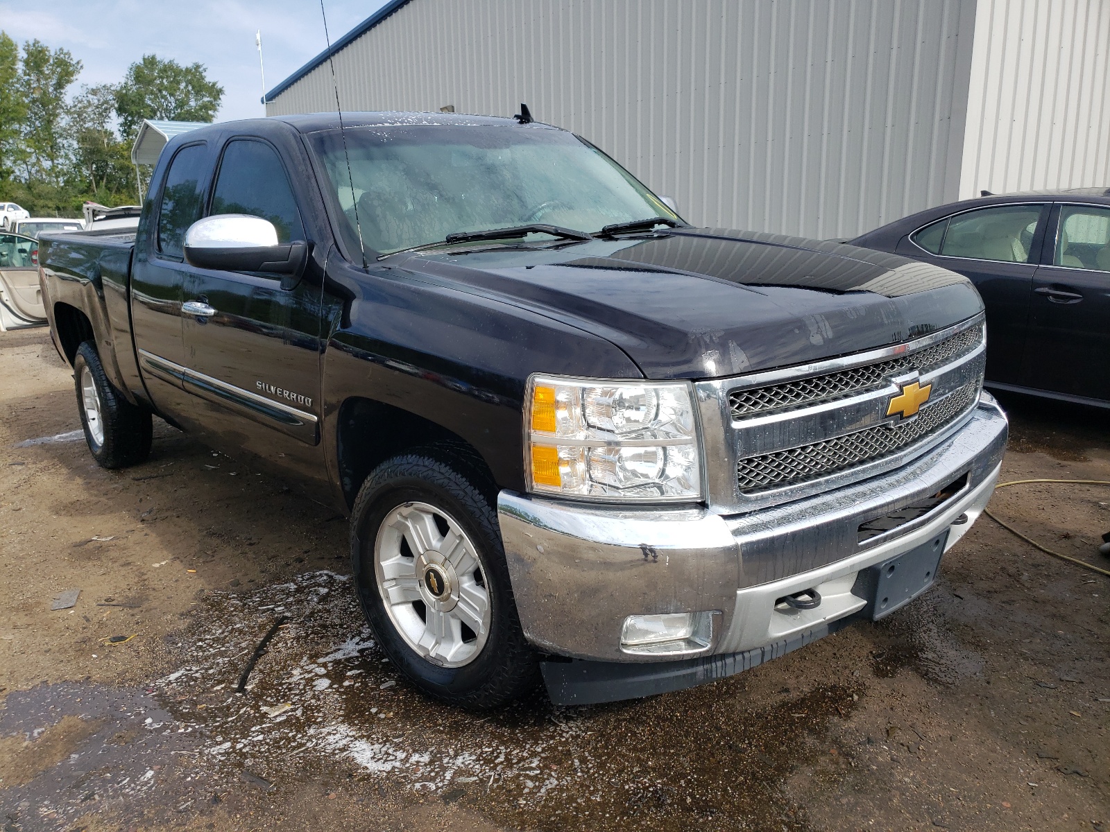 Photo 1 from auction – 2013 CHEVROLET SILVERADO with VIN 1GCRKSE77DZ302163