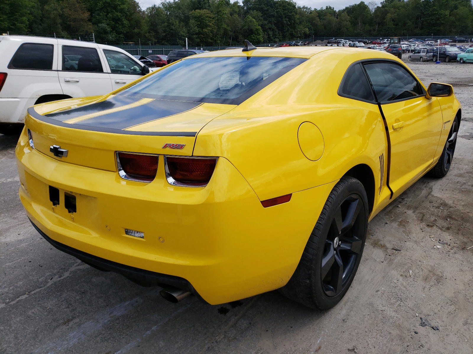 Photo 4 from auction – 2011 CHEVROLET CAMARO LT with VIN 2G1FB1ED4B9126966
