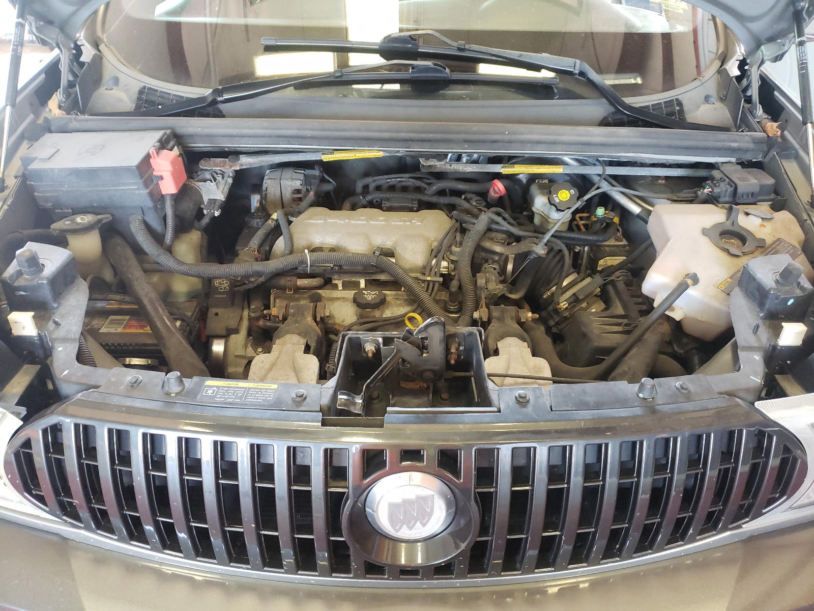 Photo 7 from auction – 2004 BUICK RENDEZVOUS with VIN 3G5DB03EX4S541694