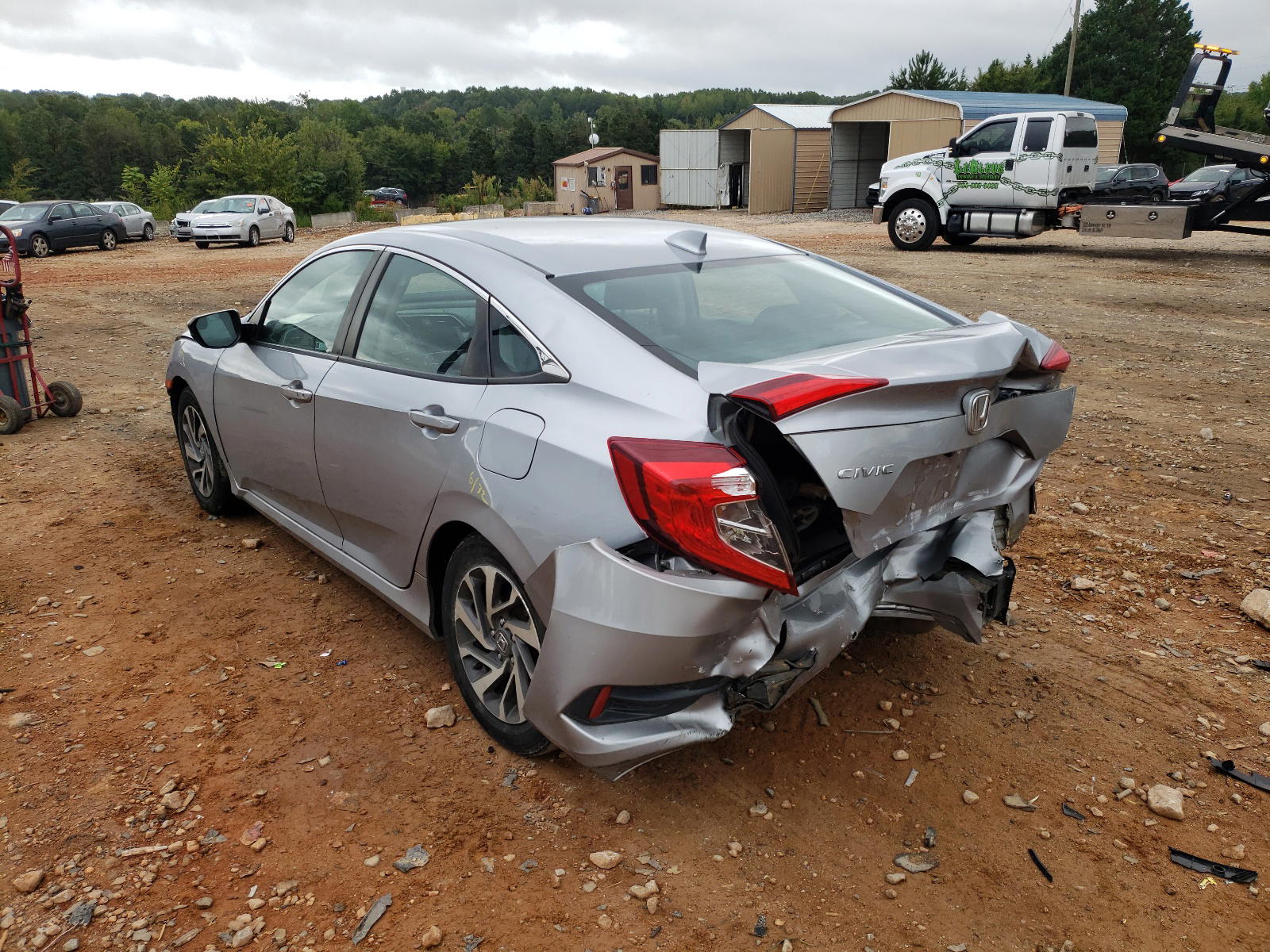 Photo 3 from auction – 2018 HONDA CIVIC EX with VIN 2HGFC2F76JH560539