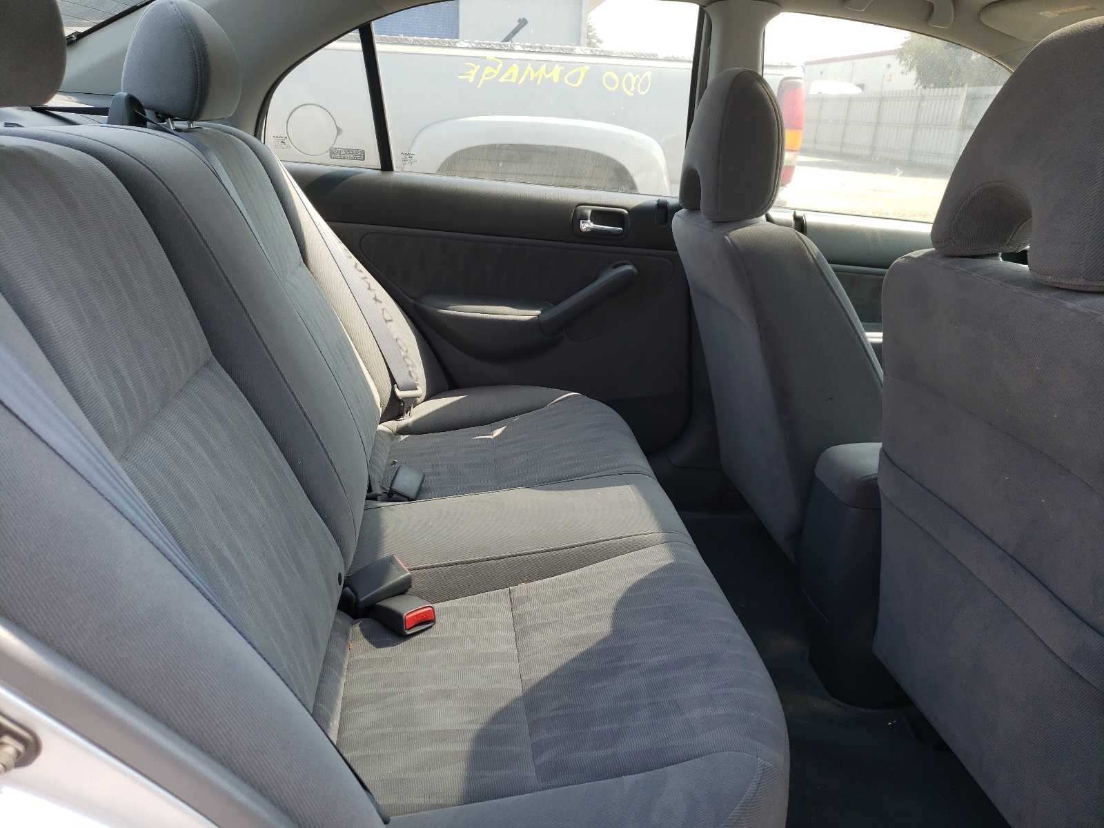 Photo 6 from auction – 2004 HONDA CIVIC EX with VIN 2HGES26774H558382