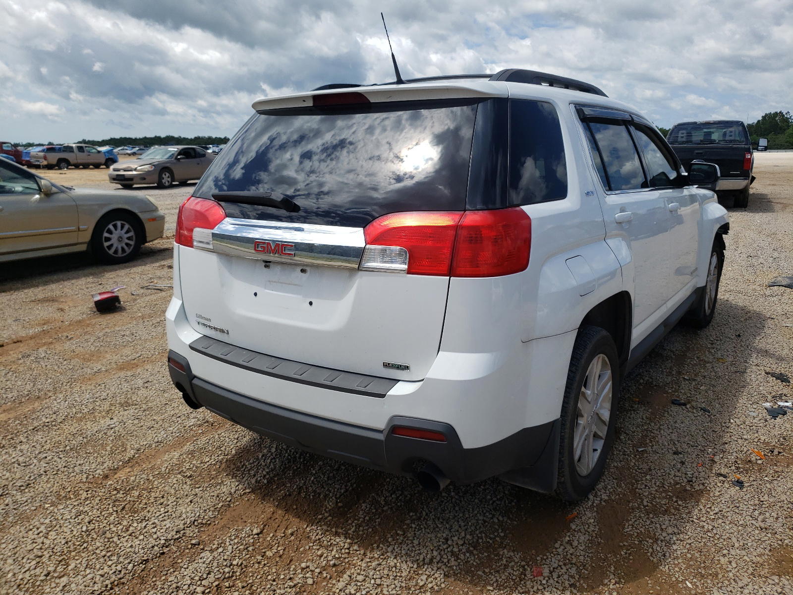 Photo 4 from auction – 2011 GMC TERRAIN SL with VIN 2CTFLUE5XB6327839