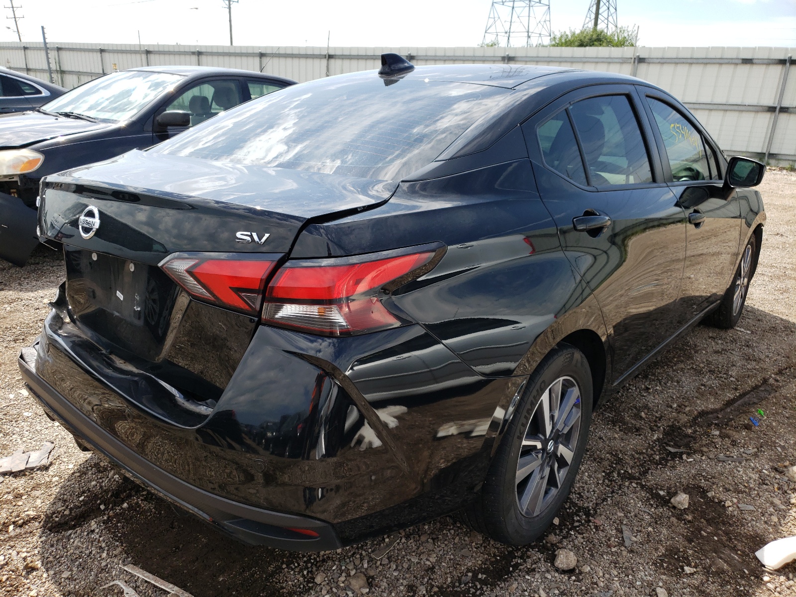 Photo 4 from auction – 2020 NISSAN VERSA SV with VIN 3N1CN8EV9LL808147