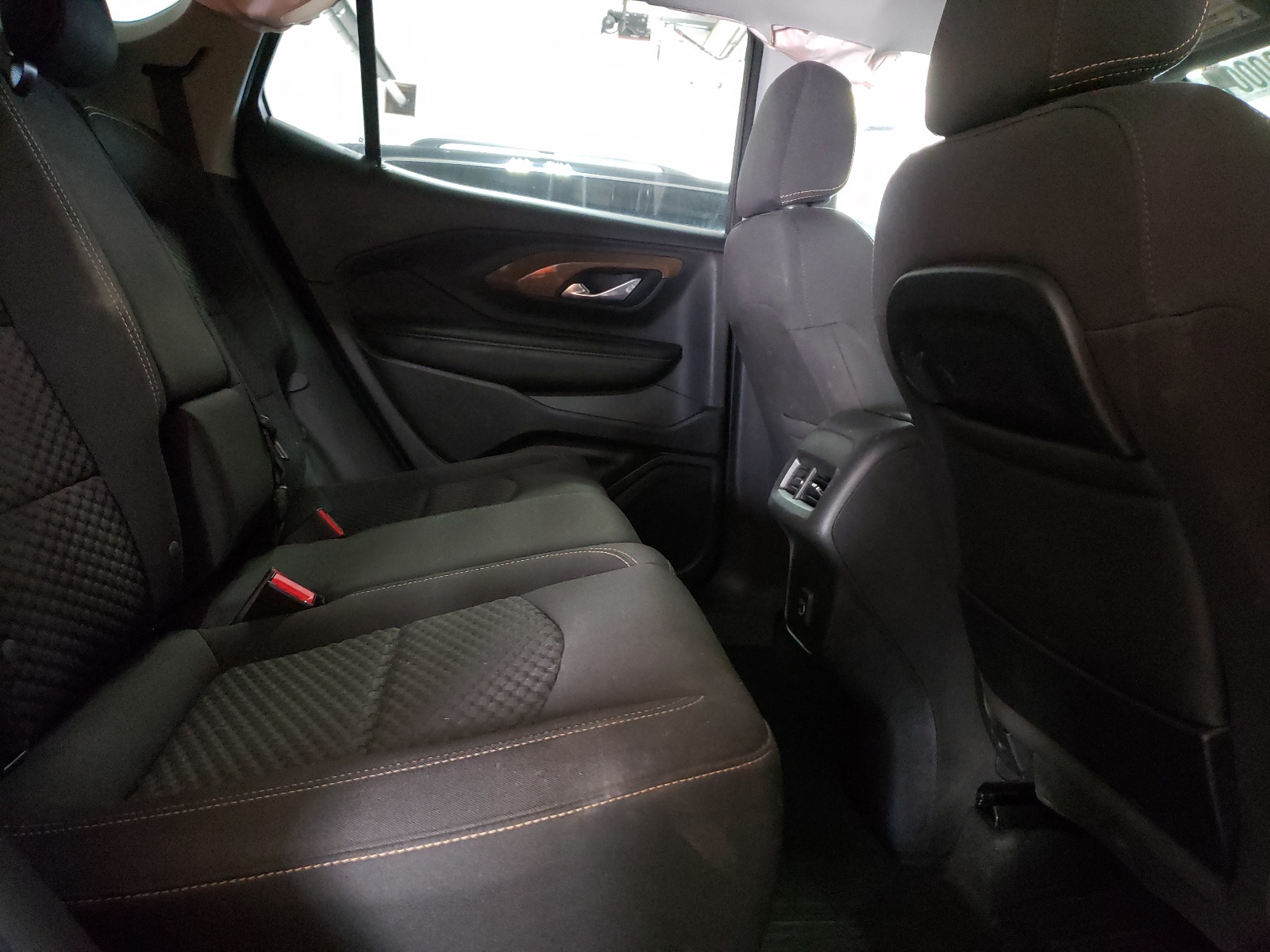 Photo 6 from auction – 2020 GMC TERRAIN SL with VIN 3GKALTEV8LL212514