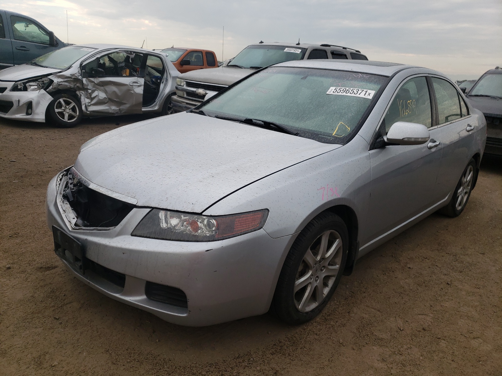Photo 2 from auction – 2005 ACURA TSX with VIN JH4CL96825C021264