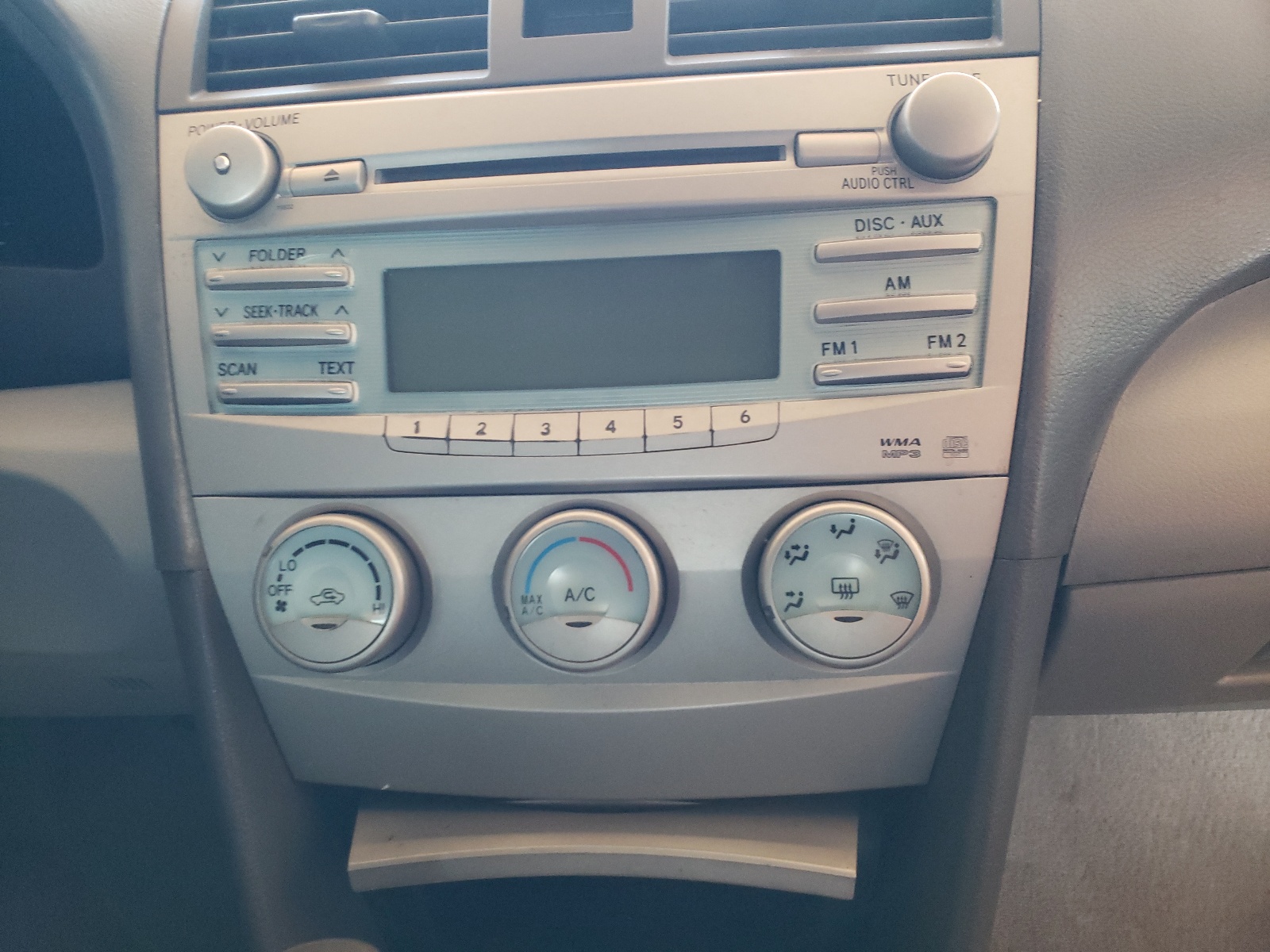 Photo 9 from auction – 2009 TOYOTA CAMRY BASE with VIN 4T1BE46K49U319249