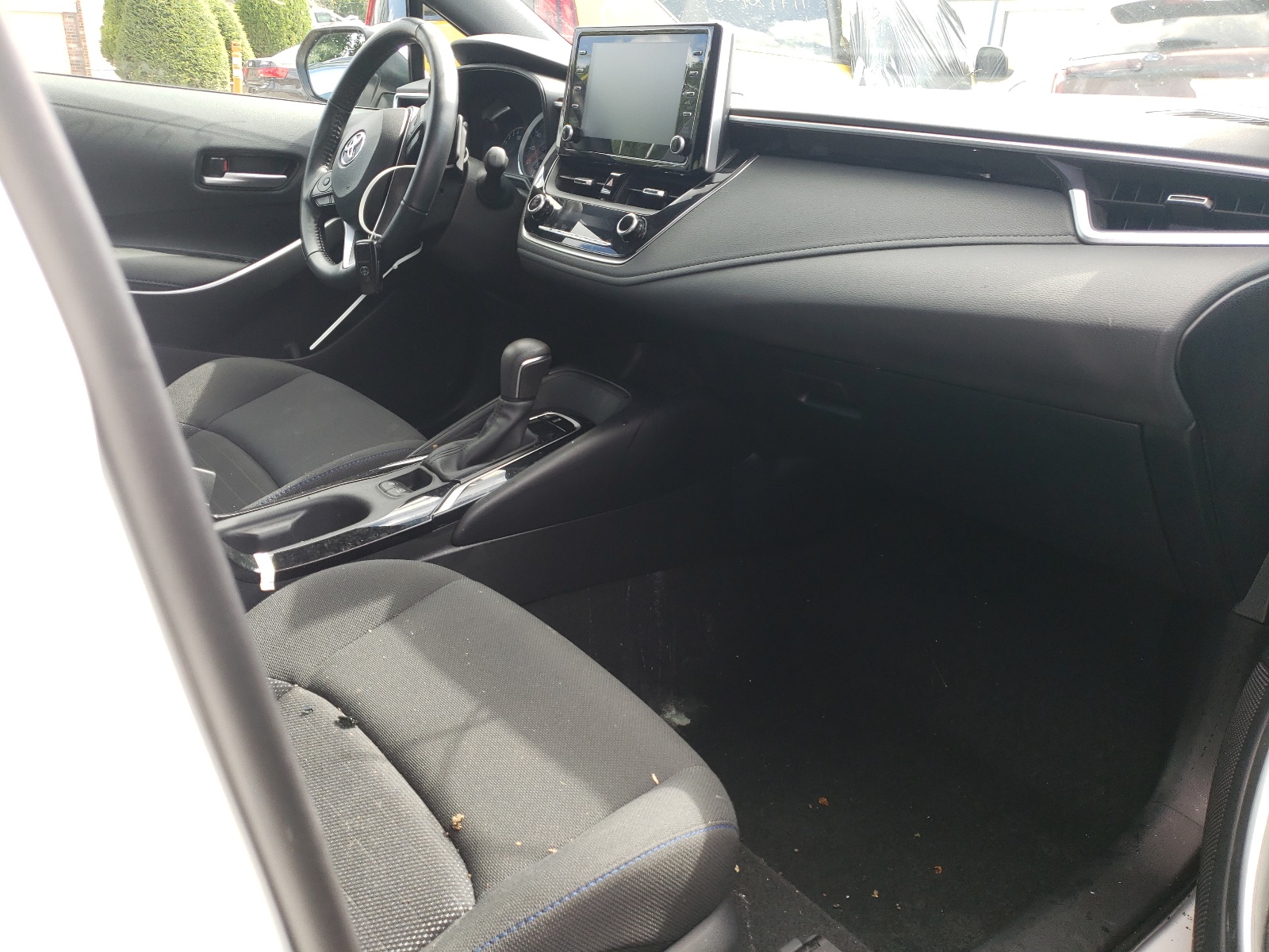 Photo 5 from auction – 2020 TOYOTA COROLLA SE with VIN 5YFP4RCE3LP028772