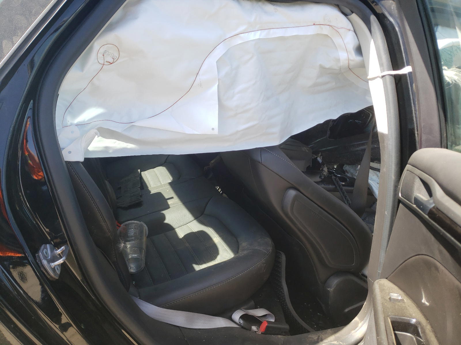 Photo 6 from auction – 2016 FORD FUSION SE with VIN 3FA6P0T92GR291682