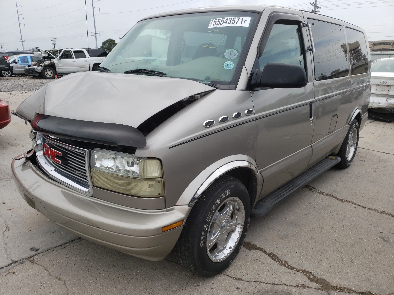 Photo 2 from auction – 2005 GMC SAFARI XT with VIN 1GKDM19X65B503396