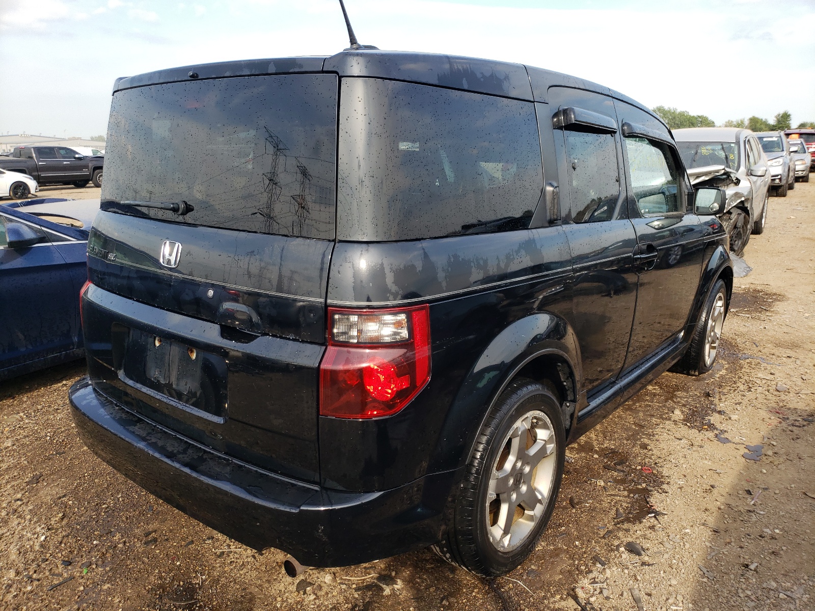 Photo 4 from auction – 2008 HONDA ELEMENT SC with VIN 5J6YH18958L006076