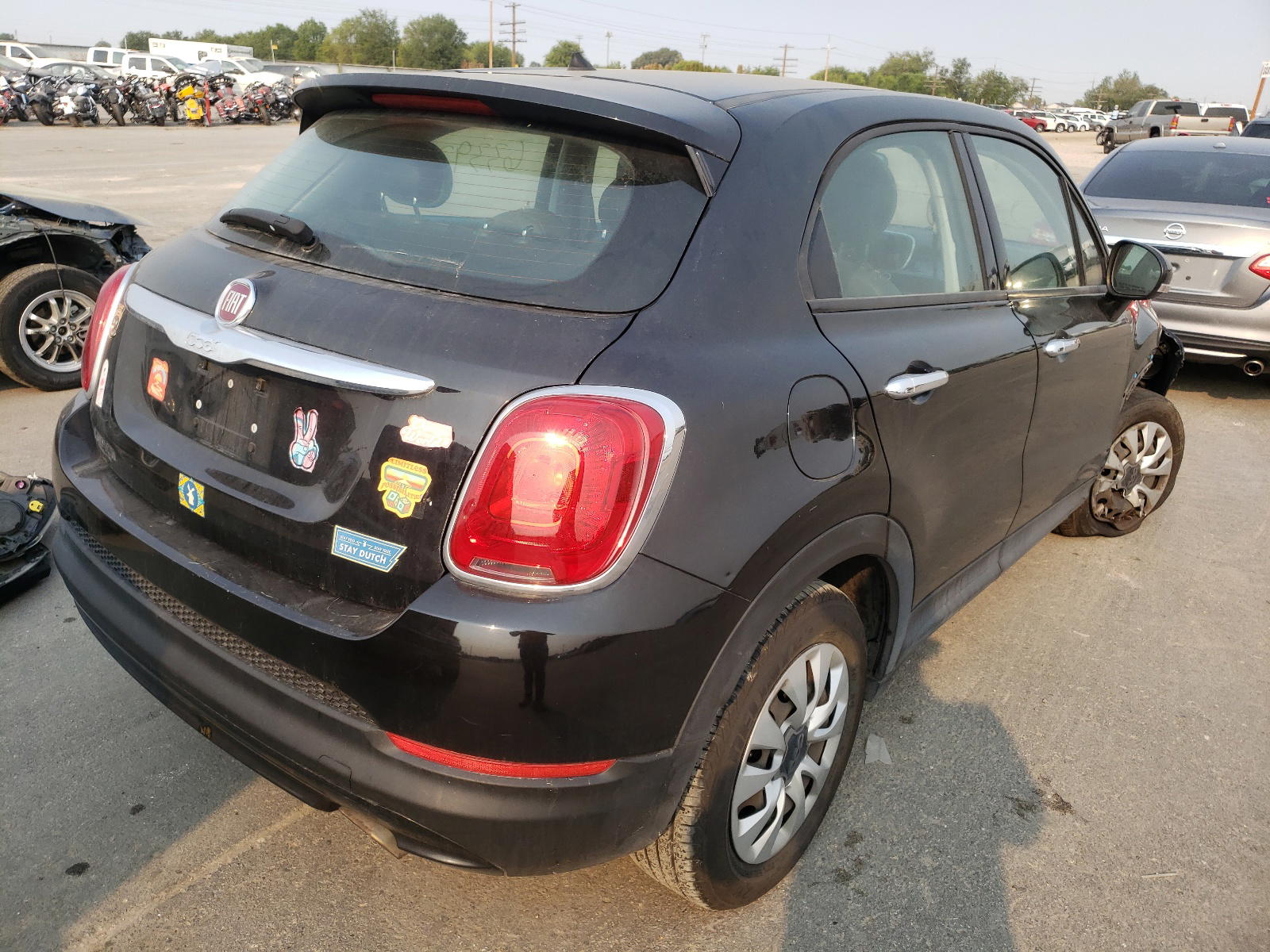 Photo 4 from auction – 2016 FIAT 500X POP with VIN ZFBCFXAT0GP330458