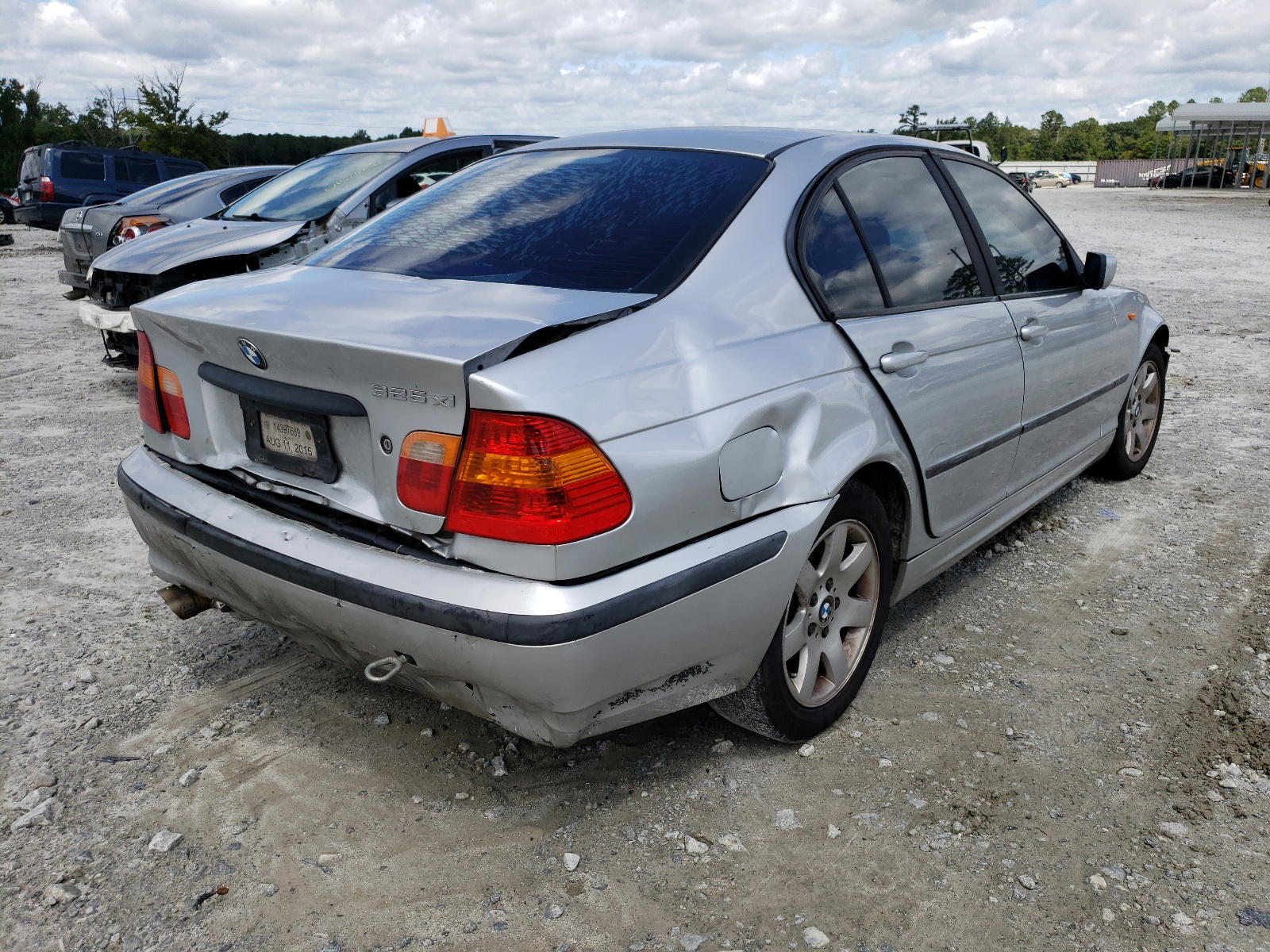 Photo 4 from auction – 2003 BMW 325 XI with VIN WBAEU33473PM55933