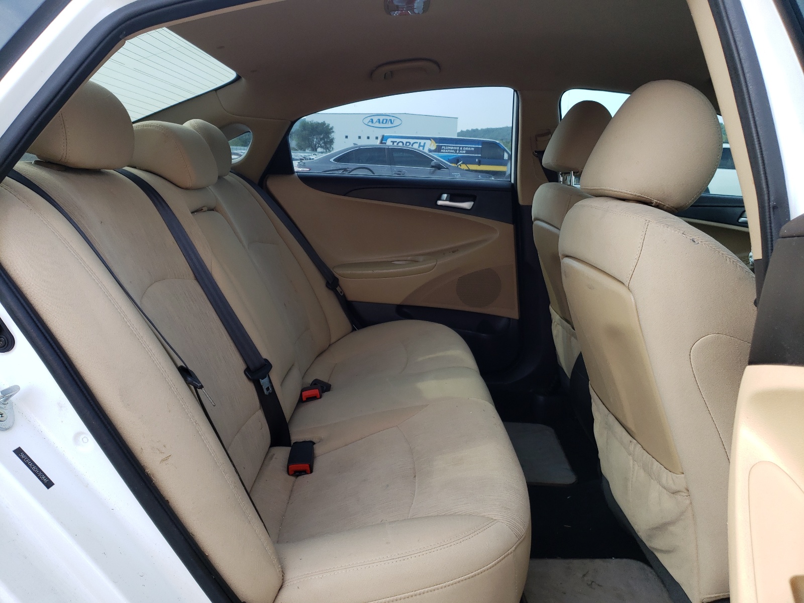 Photo 6 from auction – 2013 HYUNDAI SONATA GLS with VIN 5NPEB4AC6DH760846