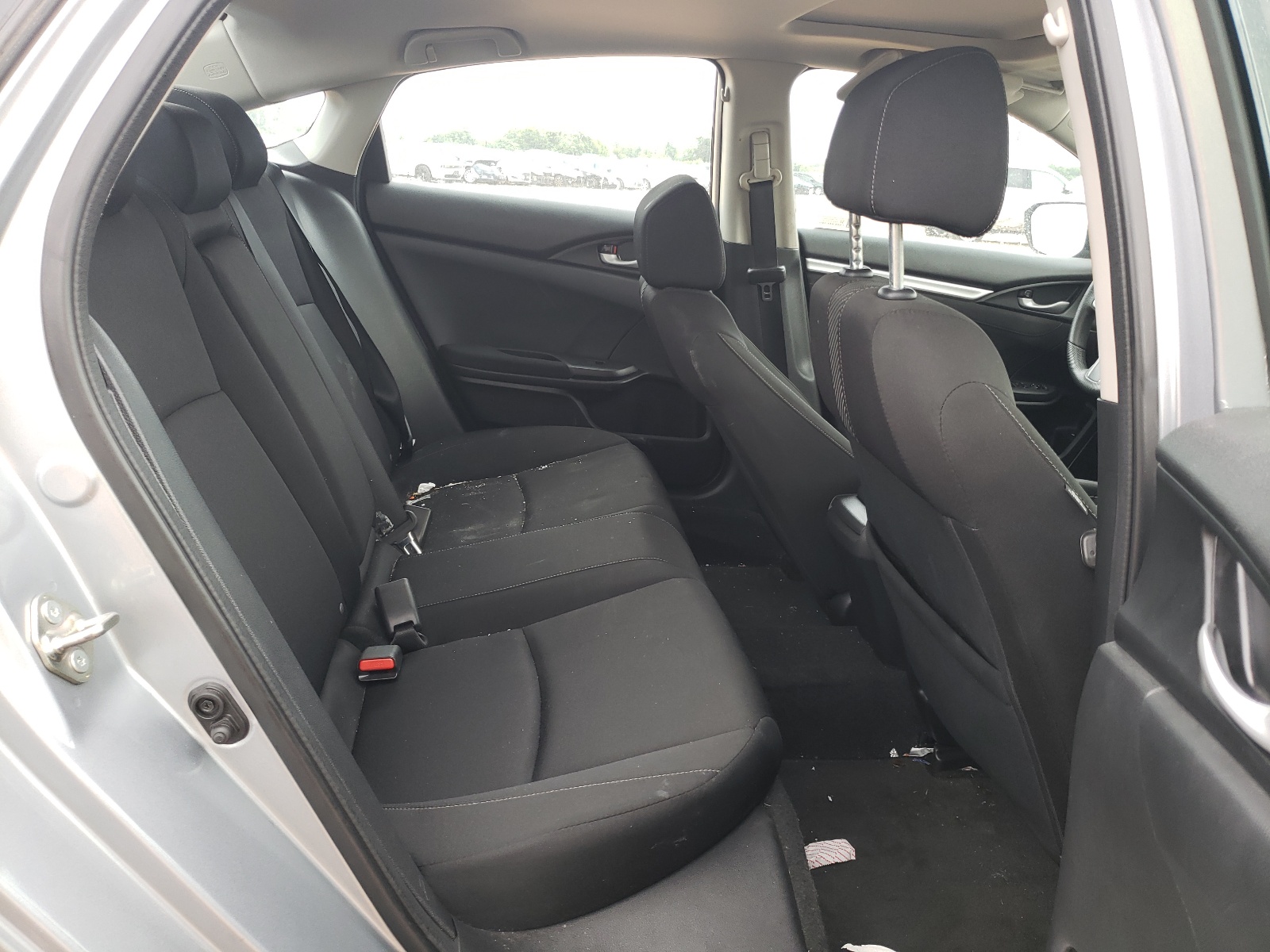 Zdjęcie 6 z aukcji – 2018 HONDA CIVIC EX z VIN 2HGFC2F76JH560539