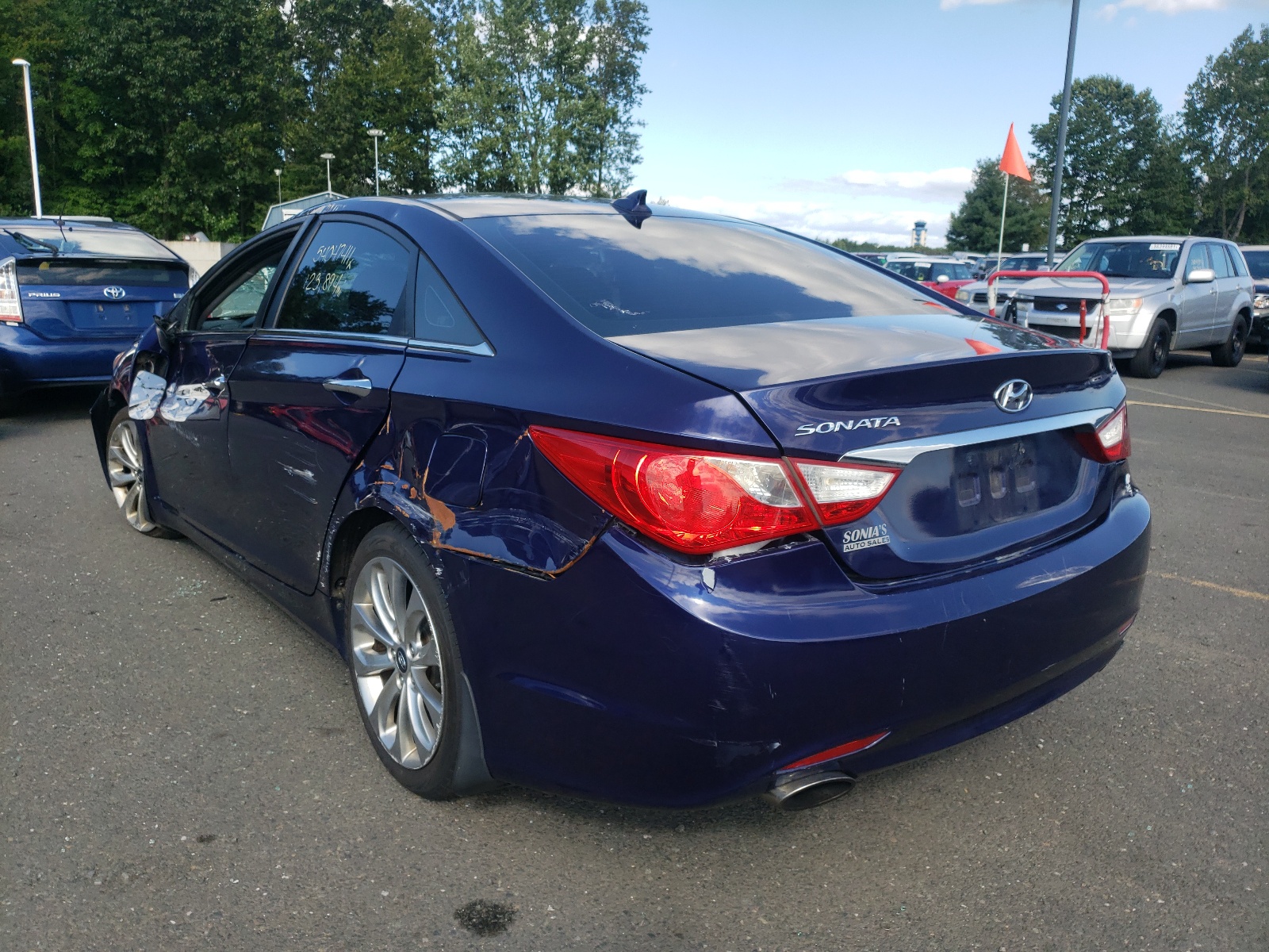 Photo 3 from auction – 2013 HYUNDAI SONATA SE with VIN 5NPEC4AC6DH766403