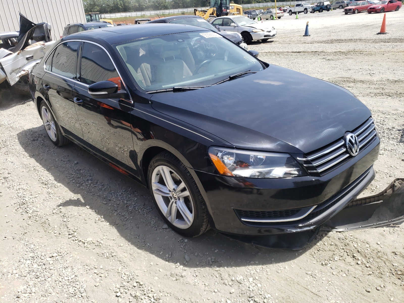 VOLKSWAGEN PASSAT SE 2014 with VIN 1VWBS7A36EC087569 - Photo from auction