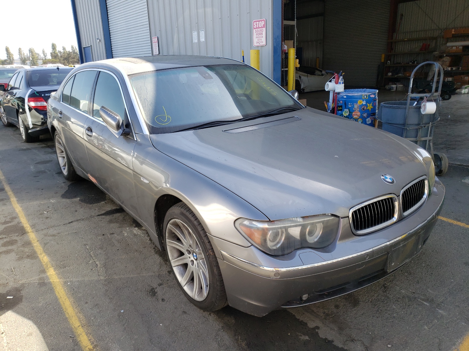 BMW 745 LI 2005 with VIN WBAGN63585DS56636 - Photo from auction