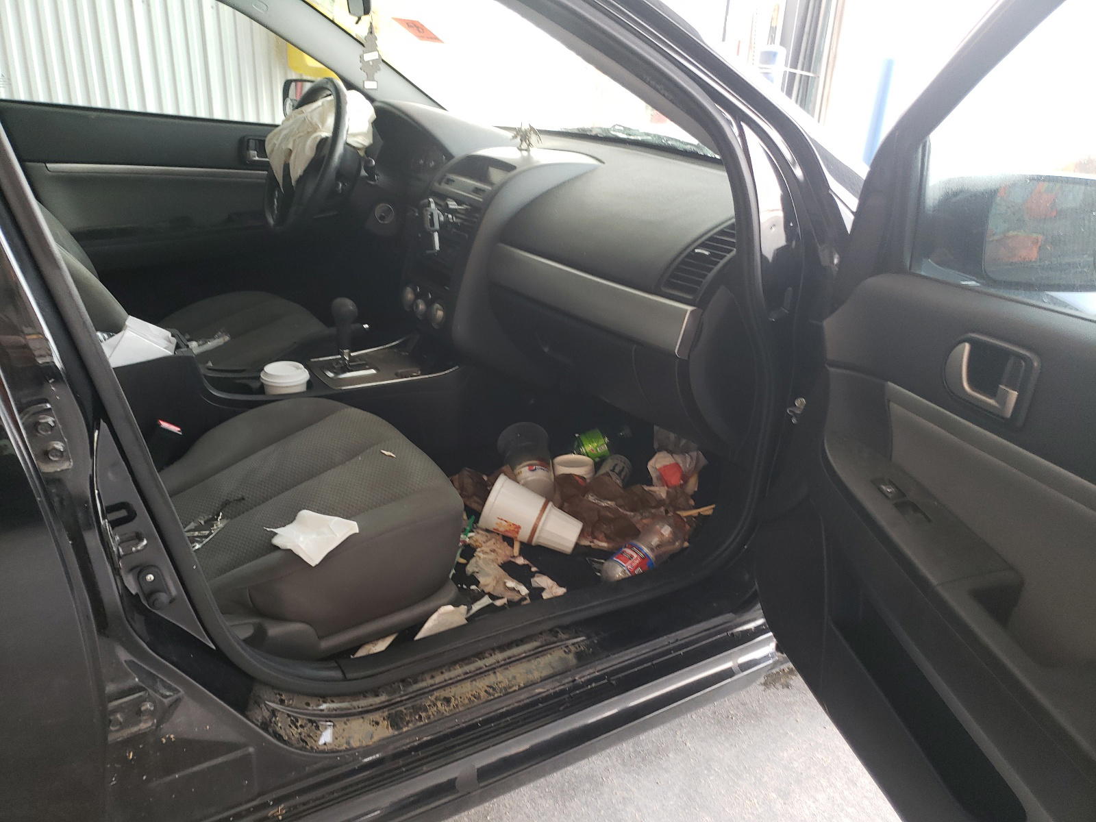 Photo 5 from auction – 2010 MITSUBISHI GALANT FE with VIN 4A32B2FF0AE014542