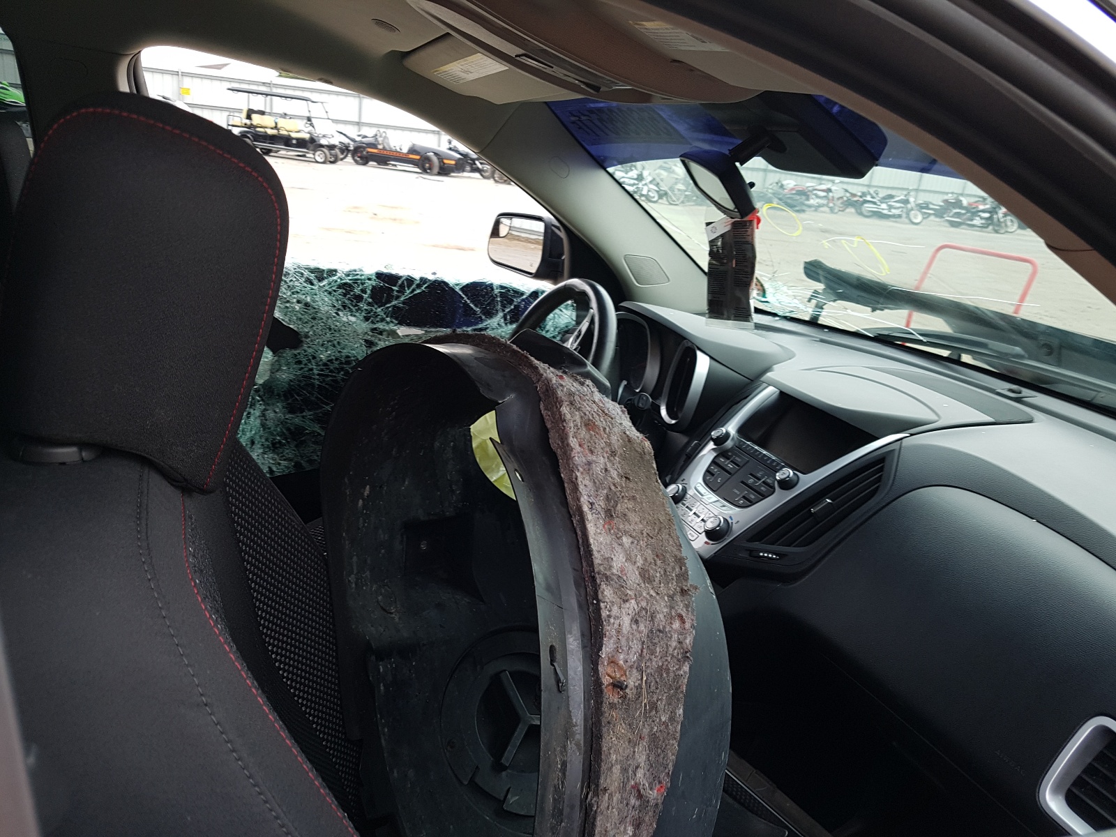 Photo 5 from auction – 2012 CHEVROLET EQUINOX LT with VIN 2GNALDEK7C6211390