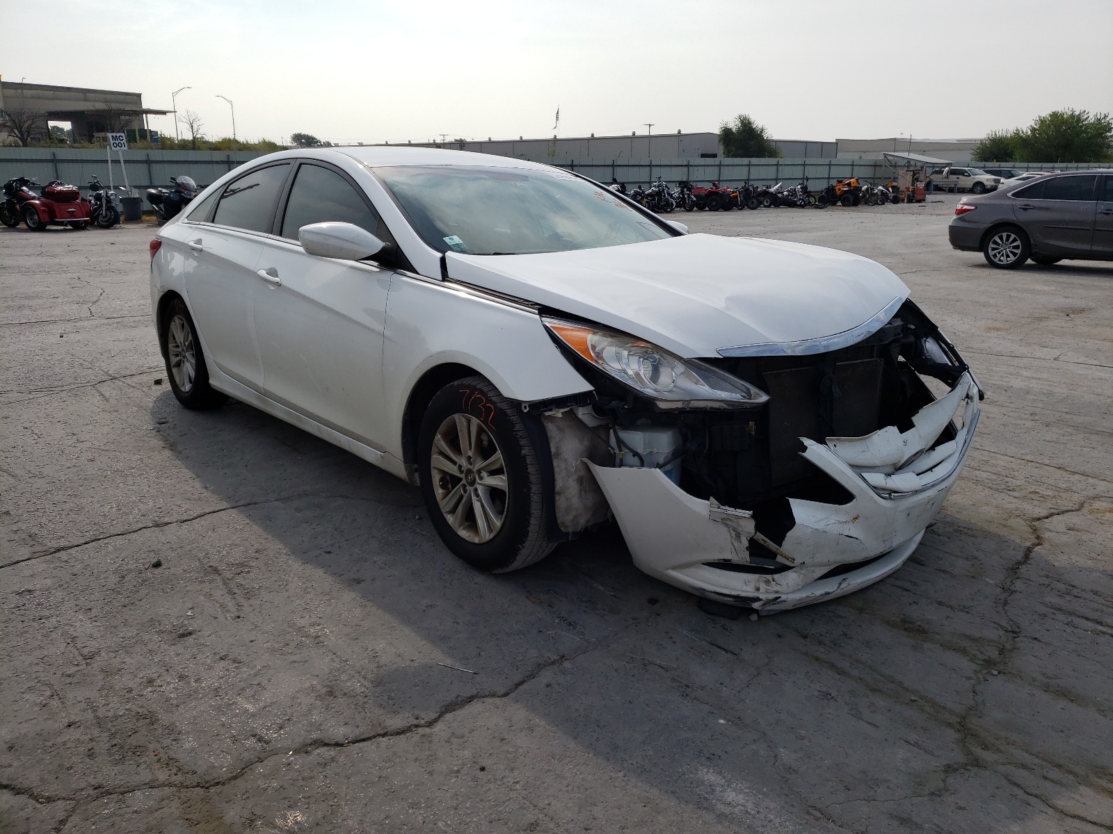 HYUNDAI SONATA GLS 2013 with VIN 5NPEB4AC6DH760846 - Photo from auction