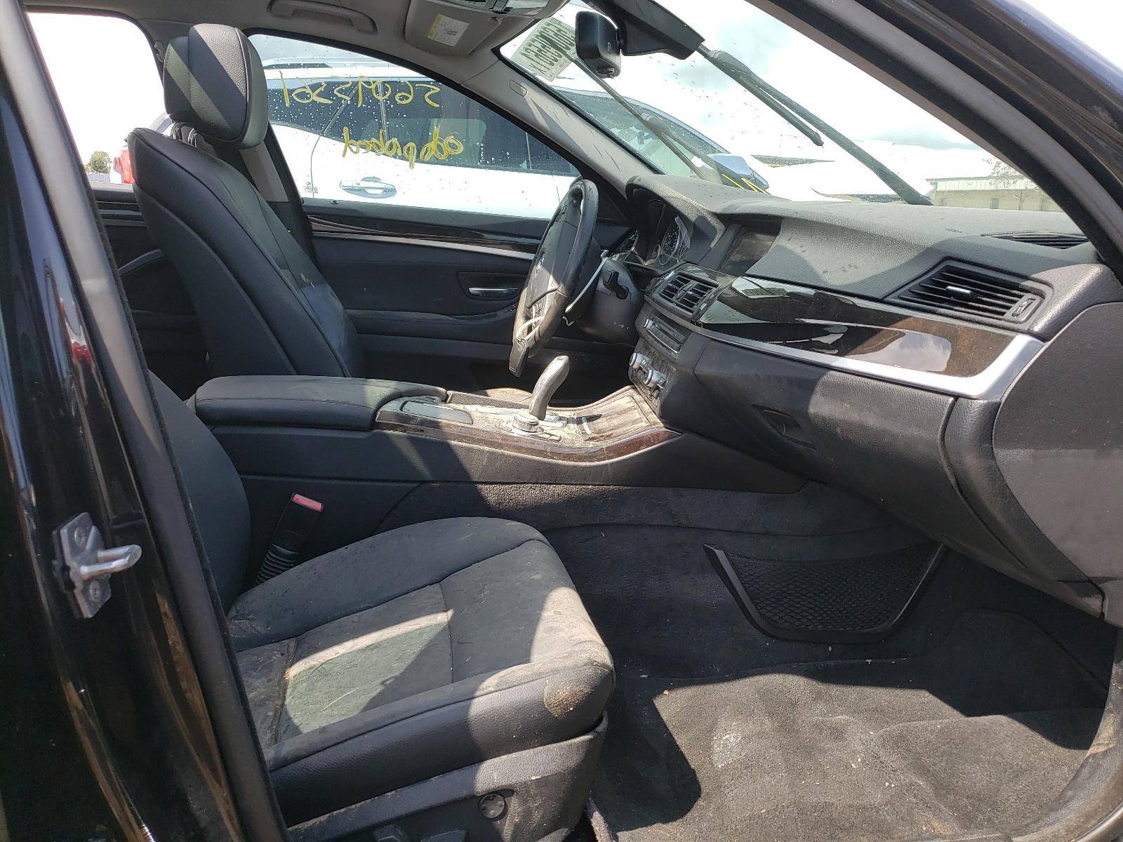Photo 5 from auction – 2012 BMW 528 XI with VIN WBAXH5C53CC595230