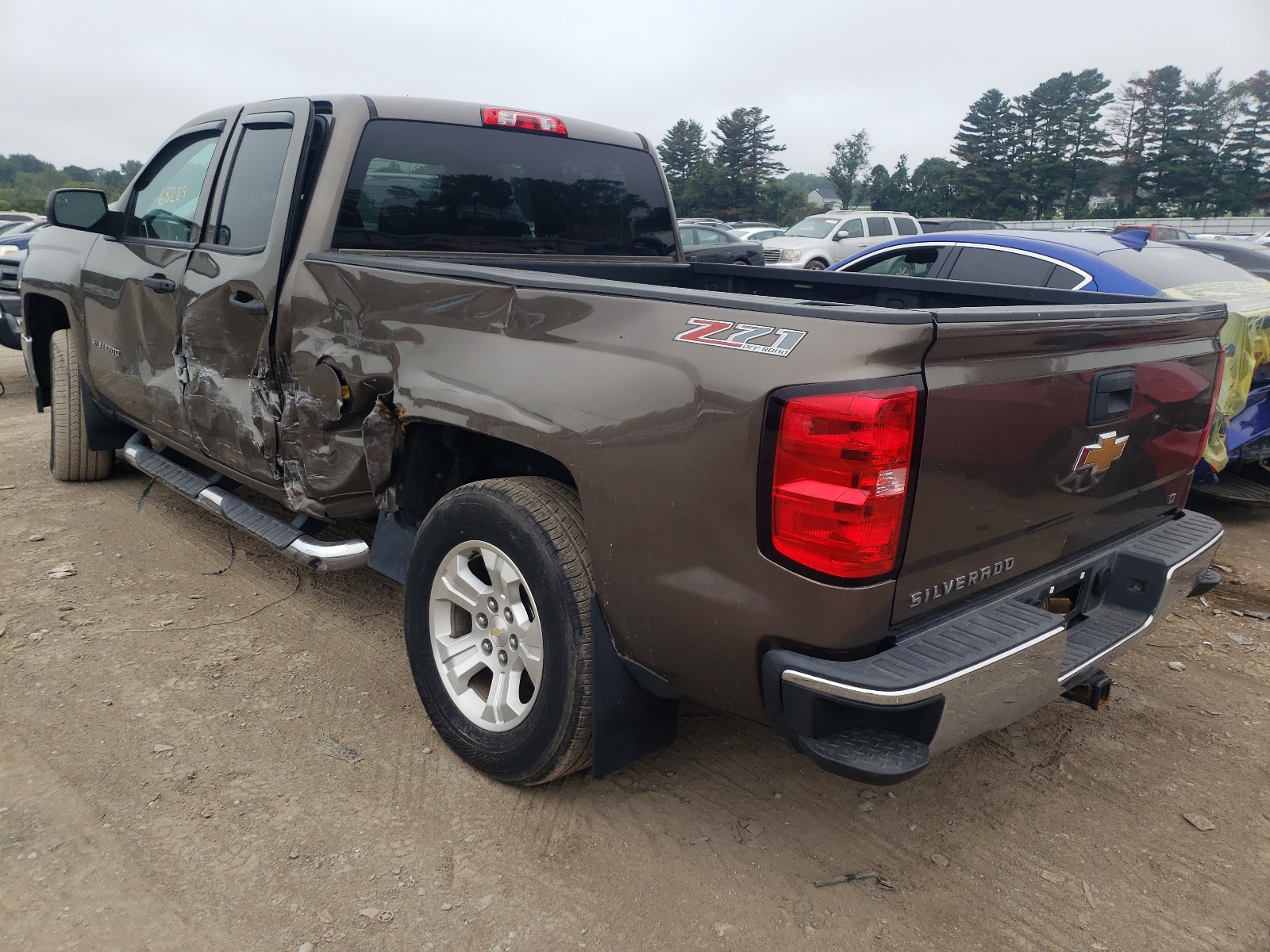 Photo 3 from auction – 2014 CHEVROLET SILVERADO with VIN 1GCVKREC4EZ171621