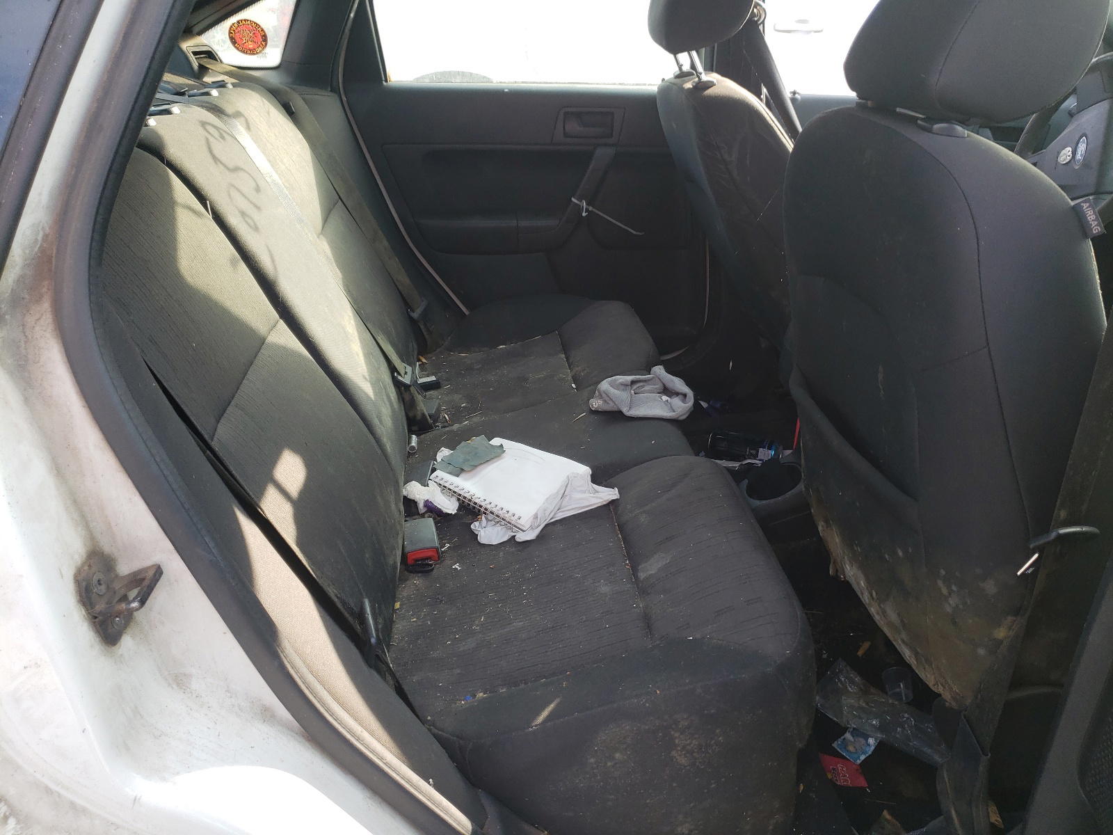 Photo 6 from auction – 2010 FORD FOCUS with VIN 1FAHP3FN2AW191122