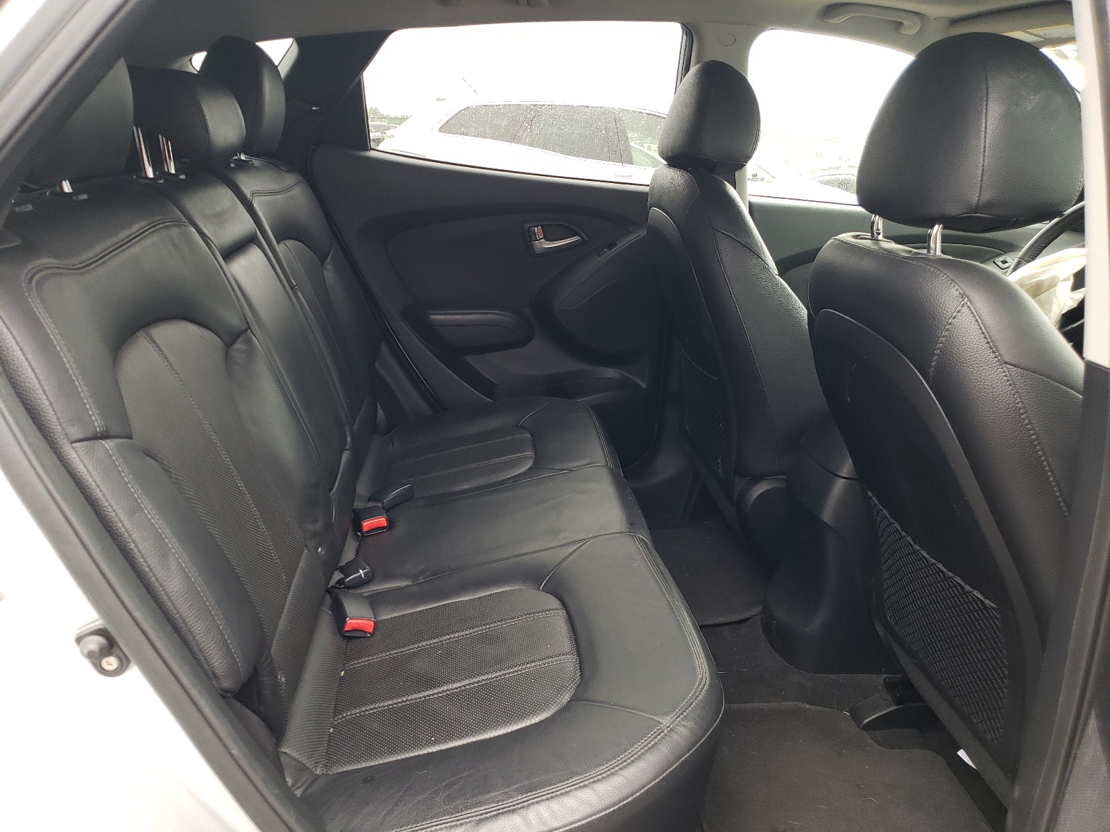 Photo 6 from auction – 2011 HYUNDAI TUCSON GLS with VIN KM8JUCAC2BU293054