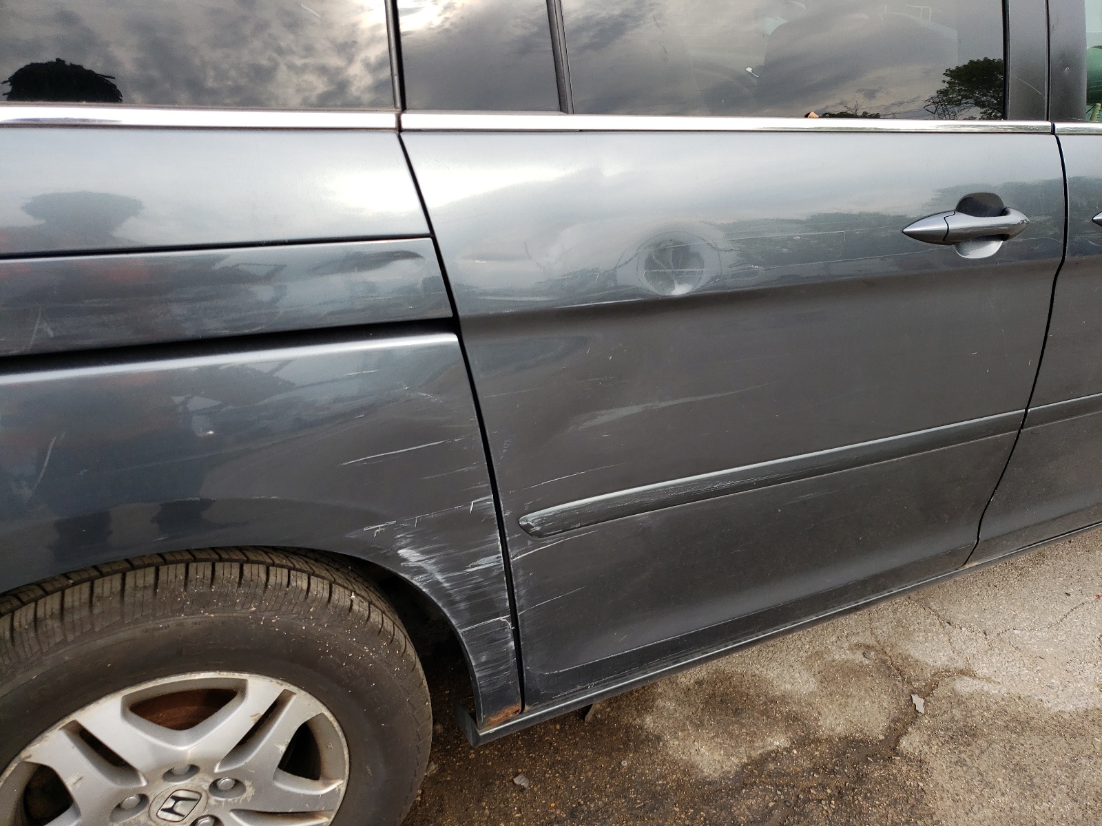 Photo 9 from auction – 2005 HONDA ODYSSEY EX with VIN 5FNRL386X5B424853
