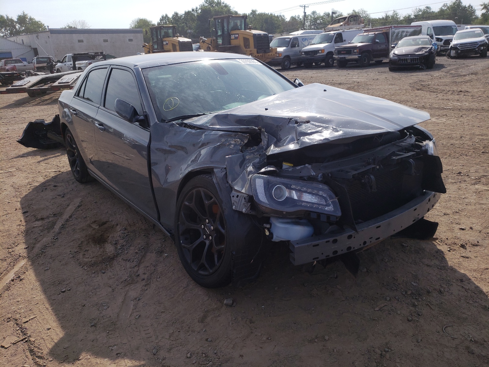 Фото 1 с аукциона – 2019 CHRYSLER 300 S с VIN 2C3CCABG4KH637254