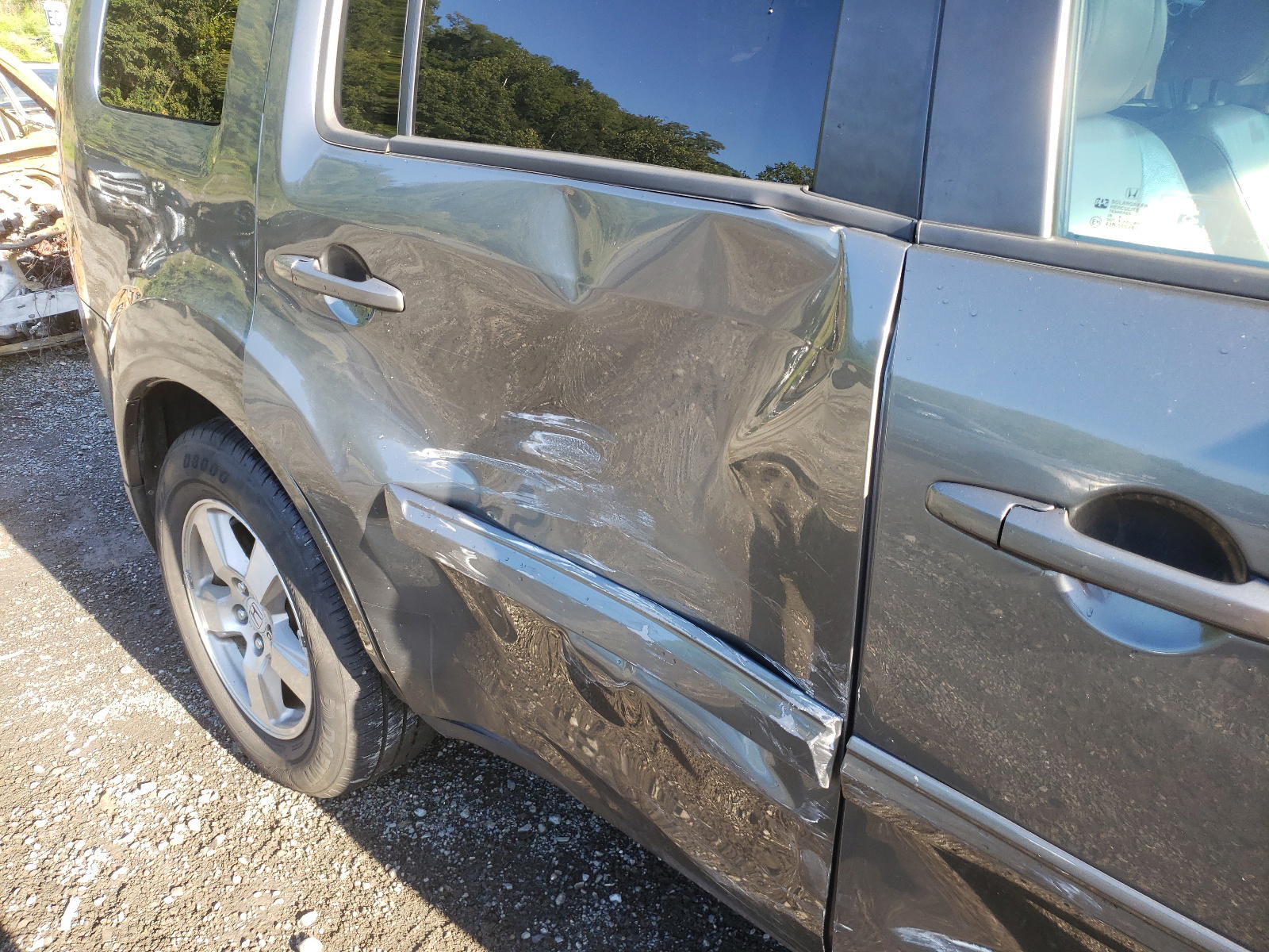 Photo 9 from auction – 2009 HONDA PILOT EXL with VIN 5FNYF485X9B035586