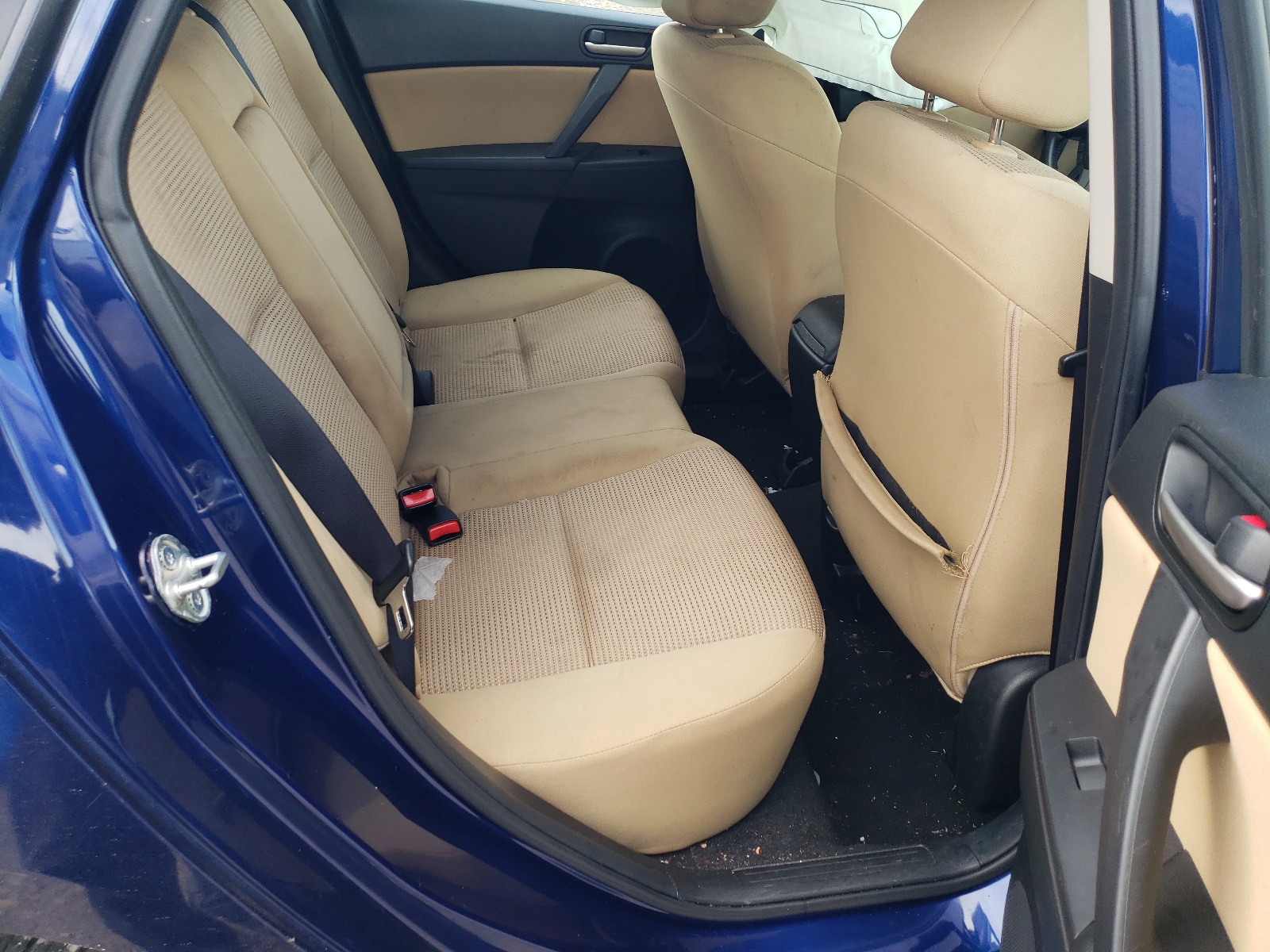 Photo 6 from auction – 2013 MAZDA 3 I with VIN JM1BL1L77C1671937