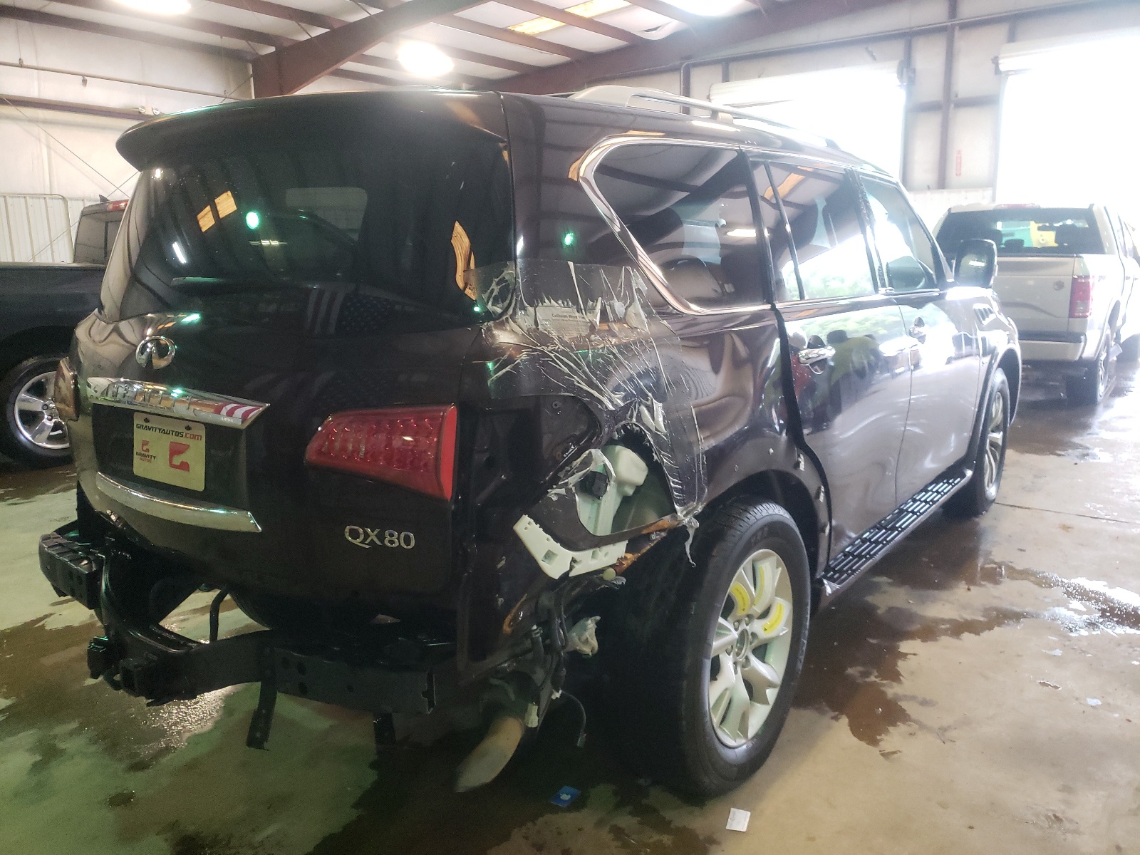 Photo 4 from auction – 2015 INFINITI QX80 with VIN JN8AZ2NE2F9080274