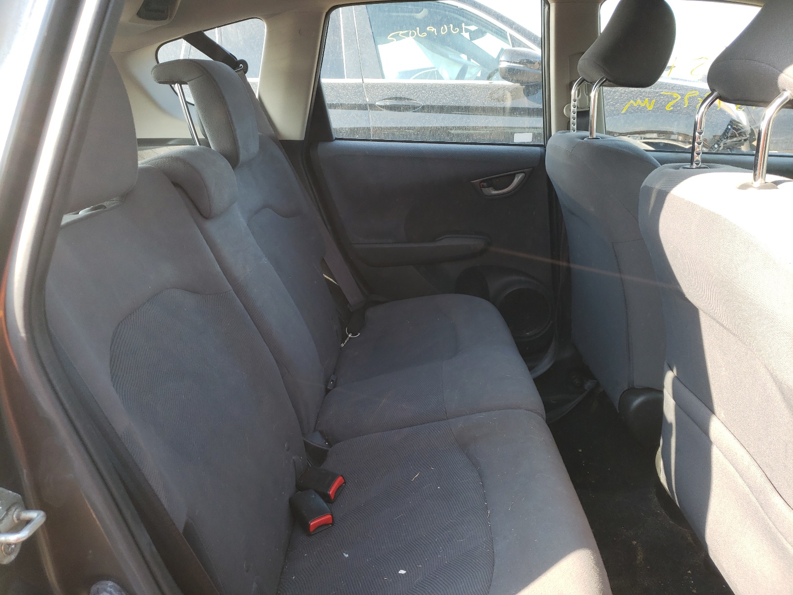 Zdjęcie 6 z aukcji – 2013 HONDA FIT z VIN JHMGE8H35DC020101