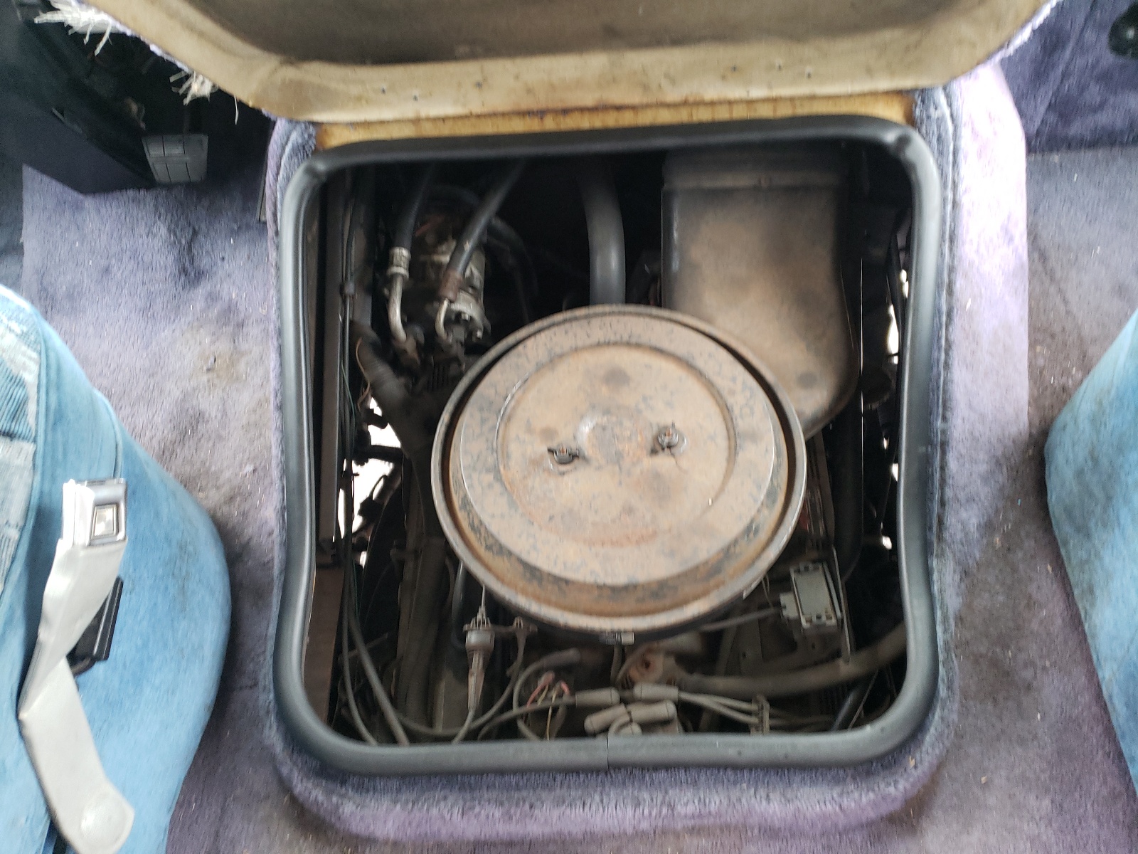 Photo 7 from auction – 1994 FLEE FLAIR with VIN 1GBKP37N8P3319232