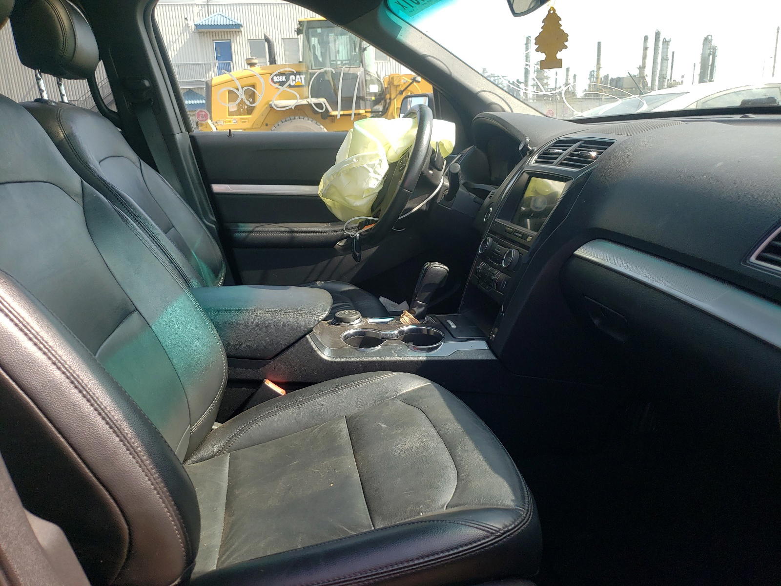 Photo 5 from auction – 2017 FORD EXPLORER X with VIN 1FM5K8D86HGA00436