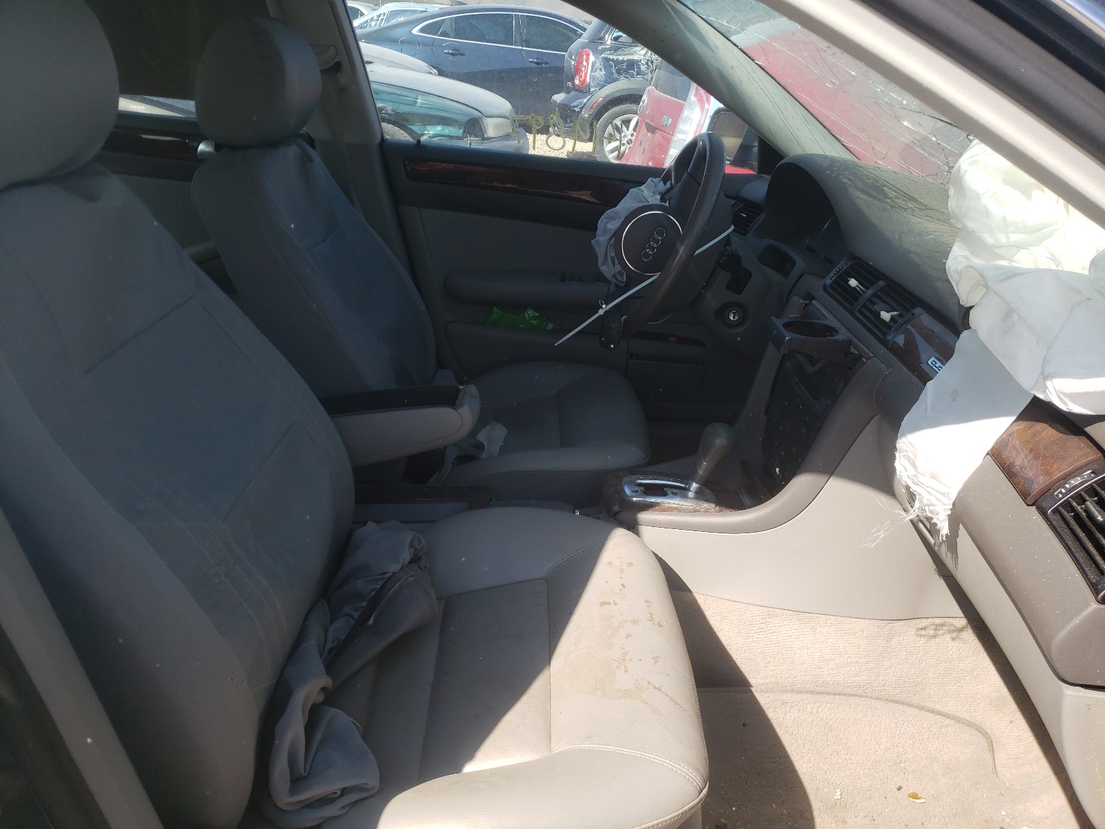 Photo 5 from auction – 2004 AUDI A6 3.0 QUA with VIN WAULT64BX4N035234