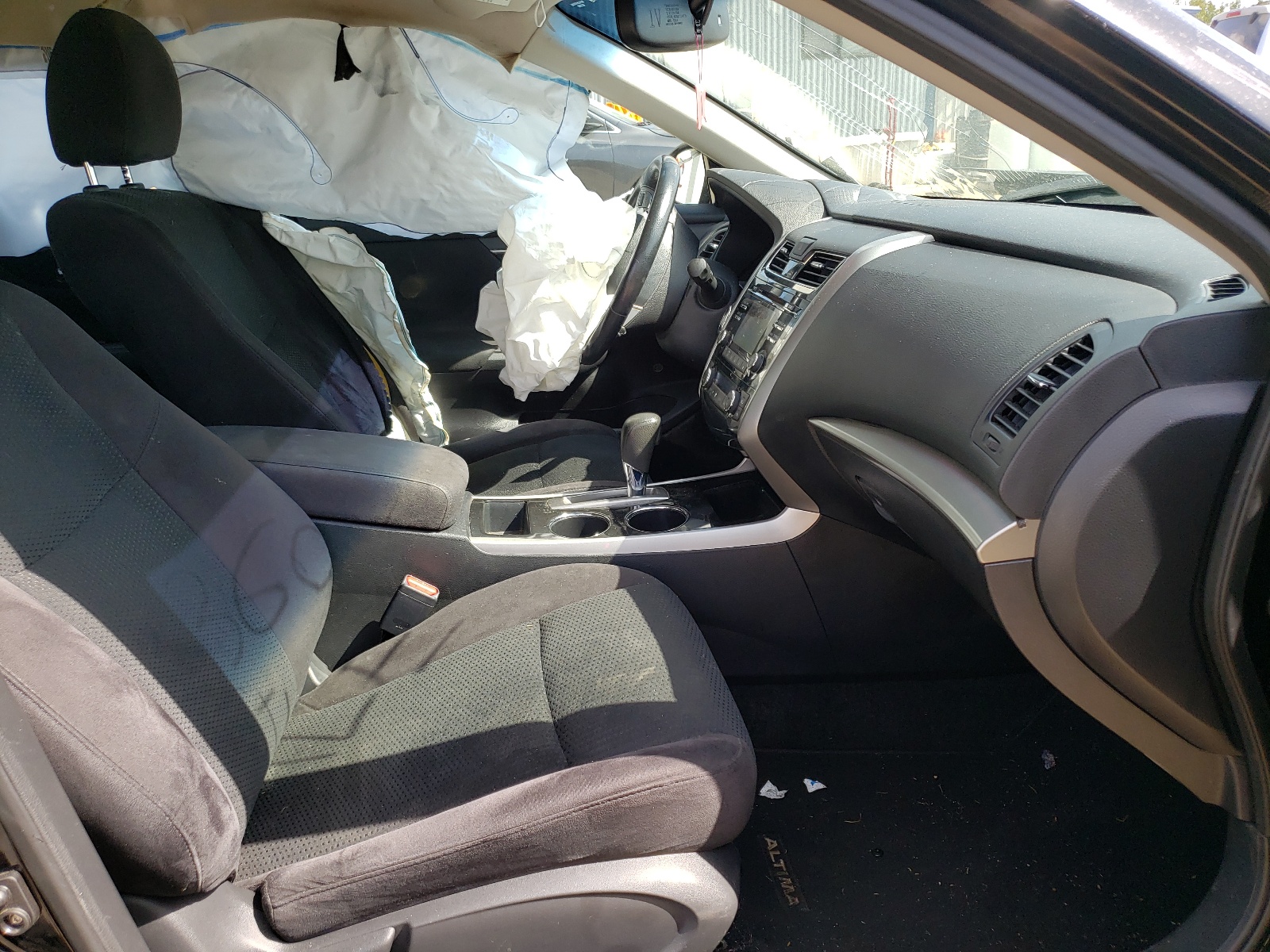Photo 5 from auction – 2014 NISSAN ALTIMA 2.5 with VIN 1N4AL3AP4EC154070