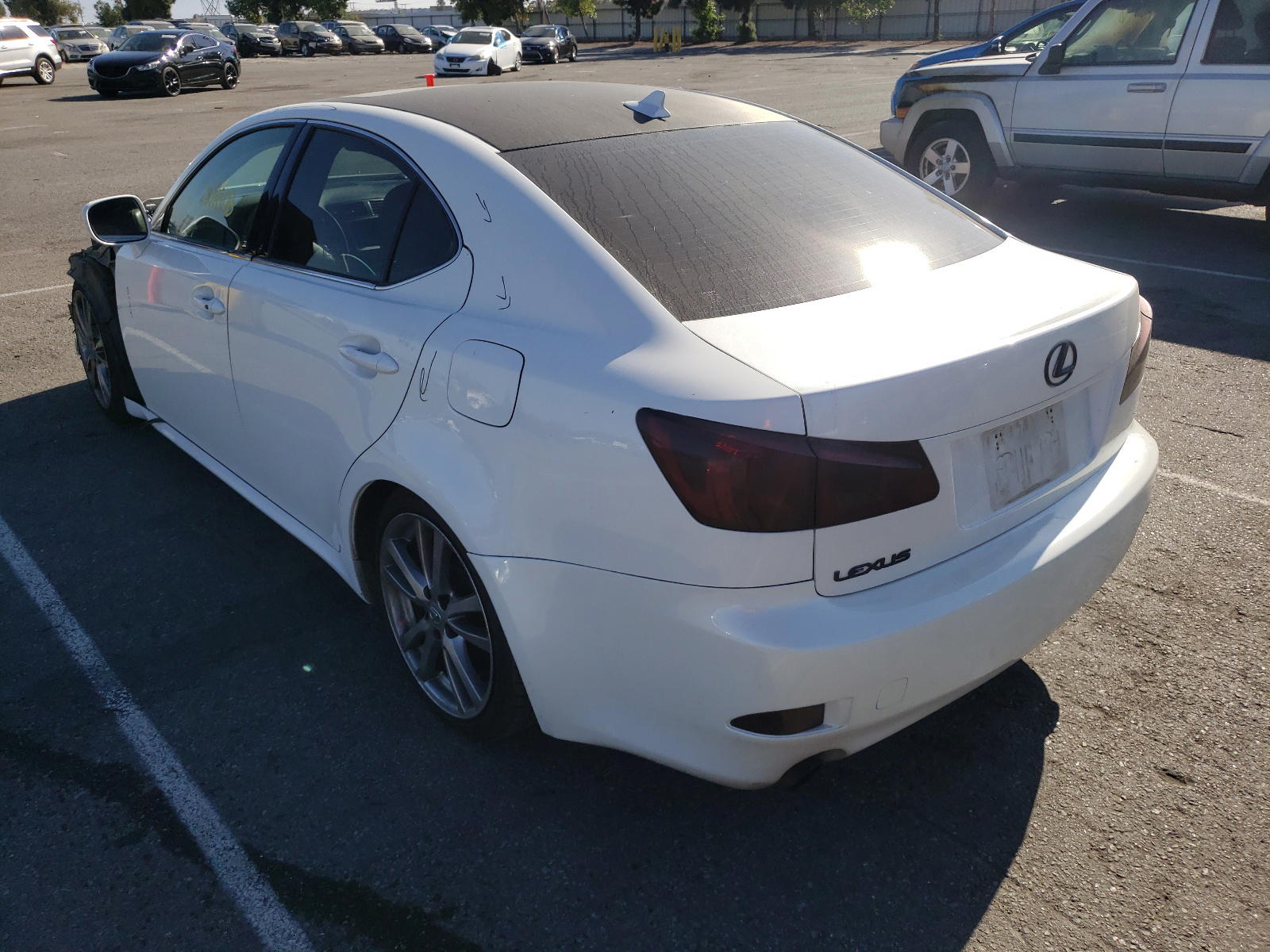 Photo 3 from auction – 2007 LEXUS IS 250 with VIN JTHBK262672027031