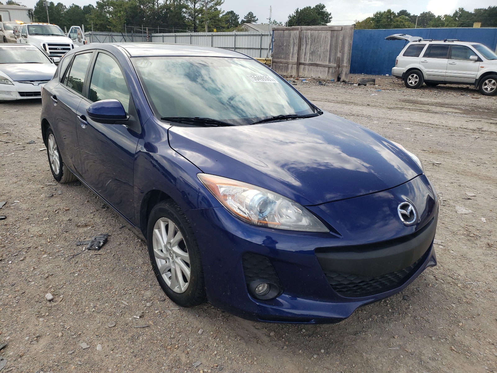 Photo 1 from auction – 2013 MAZDA 3 I with VIN JM1BL1L77C1671937