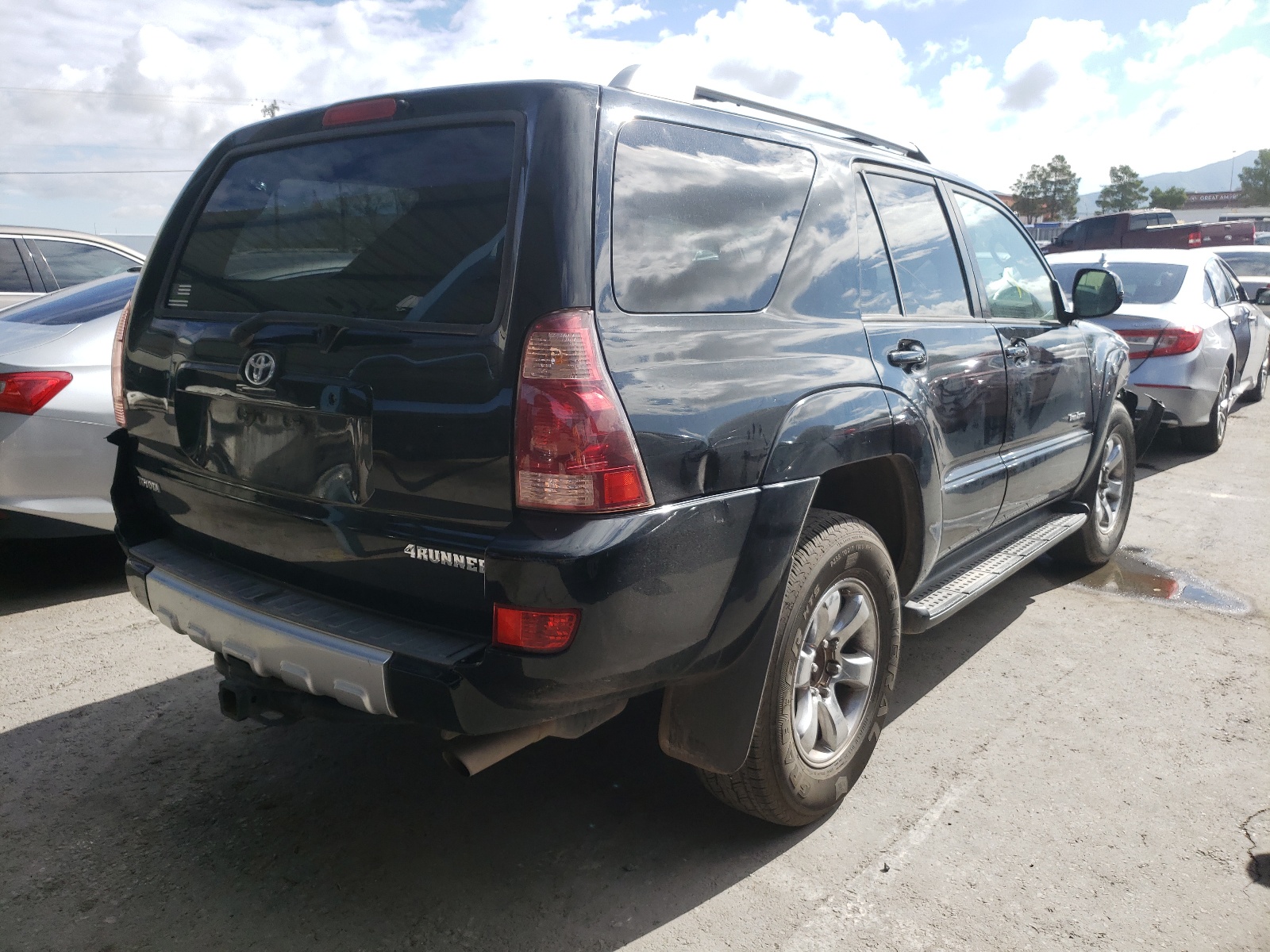 Photo 4 from auction – 2005 TOYOTA 4RUNNER SR with VIN JTEZT14R458007275