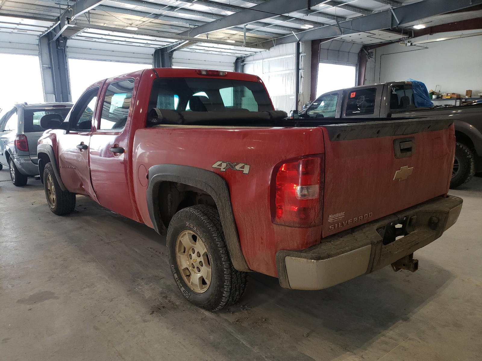 Photo 3 from auction – 2007 CHEVROLET SILVERADO with VIN 2GCEK13M571665303