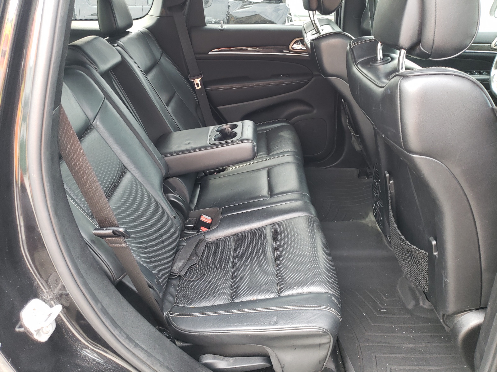 Photo 6 from auction – 2014 JEEP GRAND CHER with VIN 1C4RJFCGXEC122273