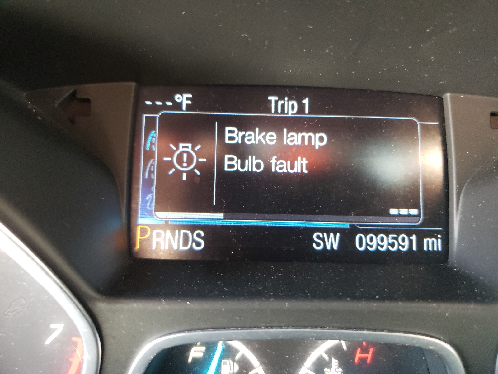 Photo 8 from auction – 2014 FORD ESCAPE TIT with VIN 1FMCU0J9XEUB39000