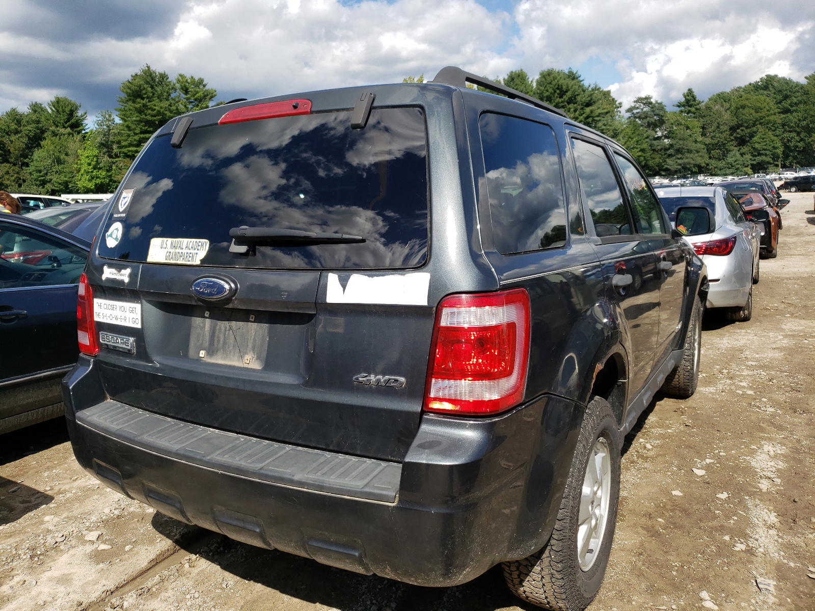 Photo 4 from auction – 2008 FORD ESCAPE XLT with VIN 1FMCU93138KC18858