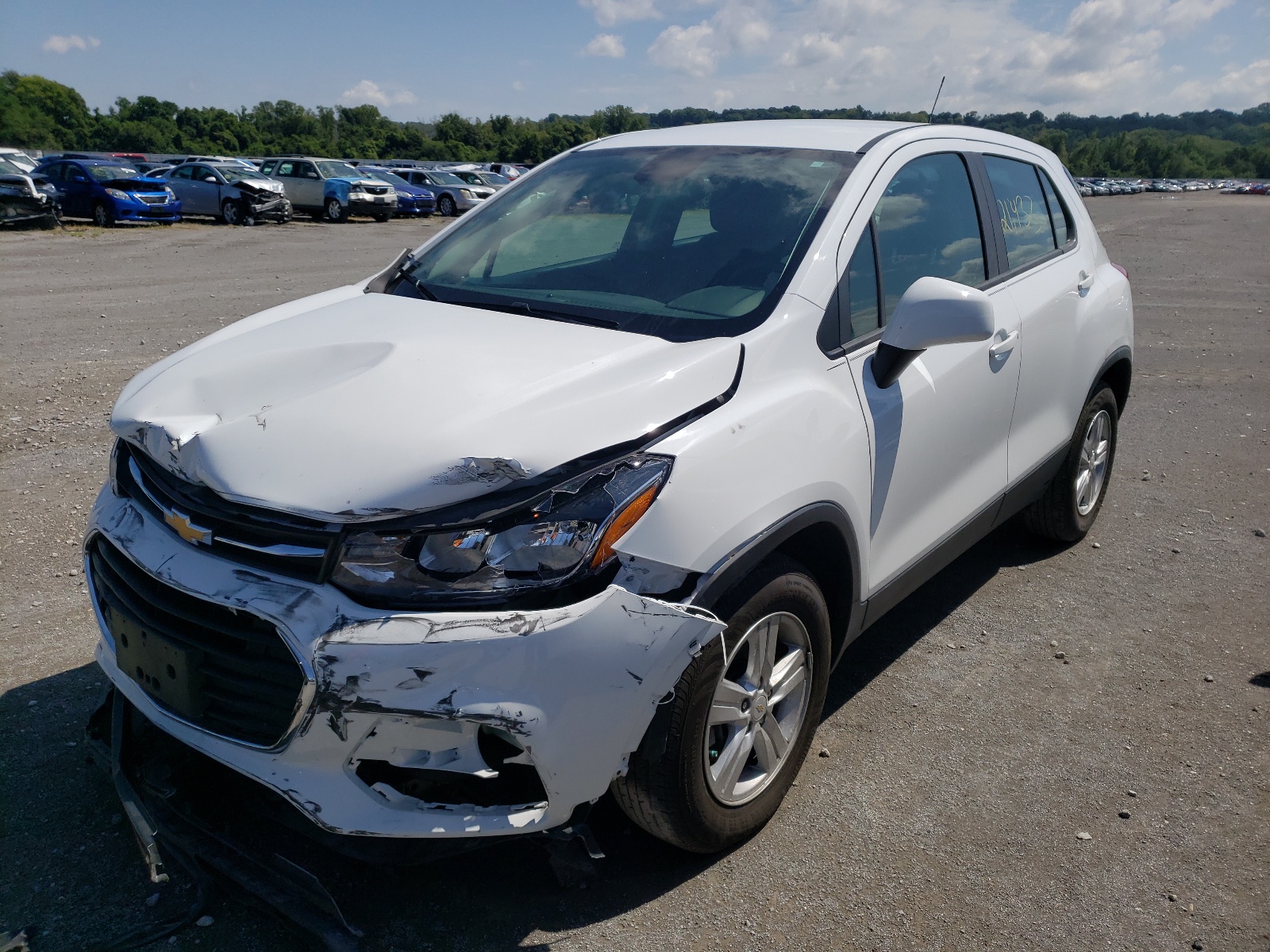 Photo 2 from auction – 2020 CHEVROLET TRAX LS with VIN KL7CJKSB3LB088116