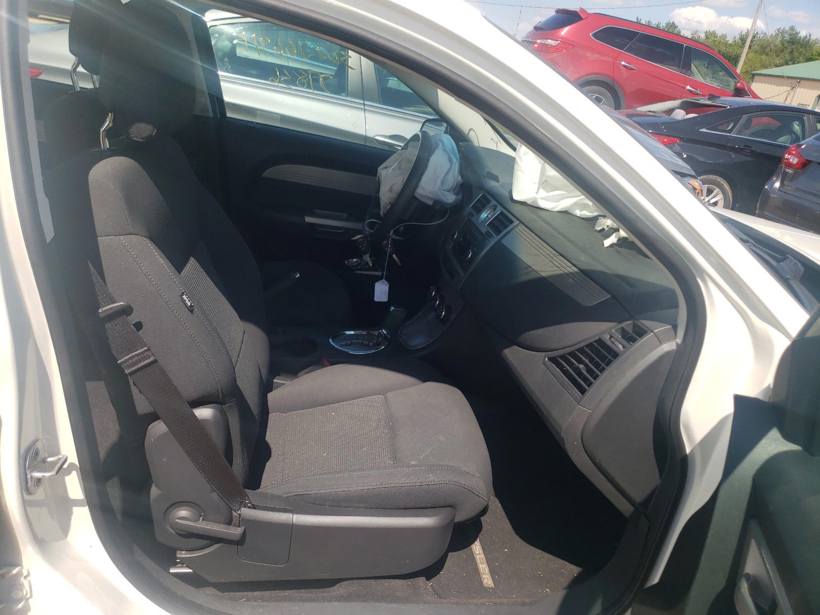 Photo 5 from auction – 2010 CHRYSLER SEBRING TO with VIN 1C3CC4FB9AN177627