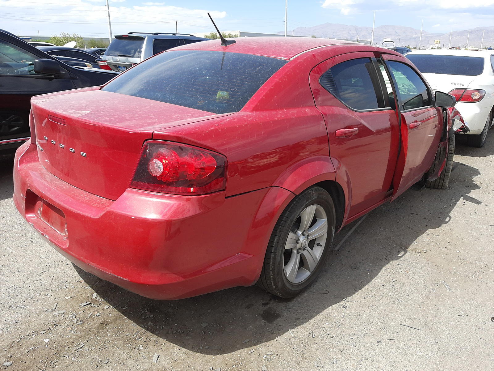 Photo 4 from auction – 2014 DODGE AVENGER SE with VIN 1C3CDZAB2EN133363