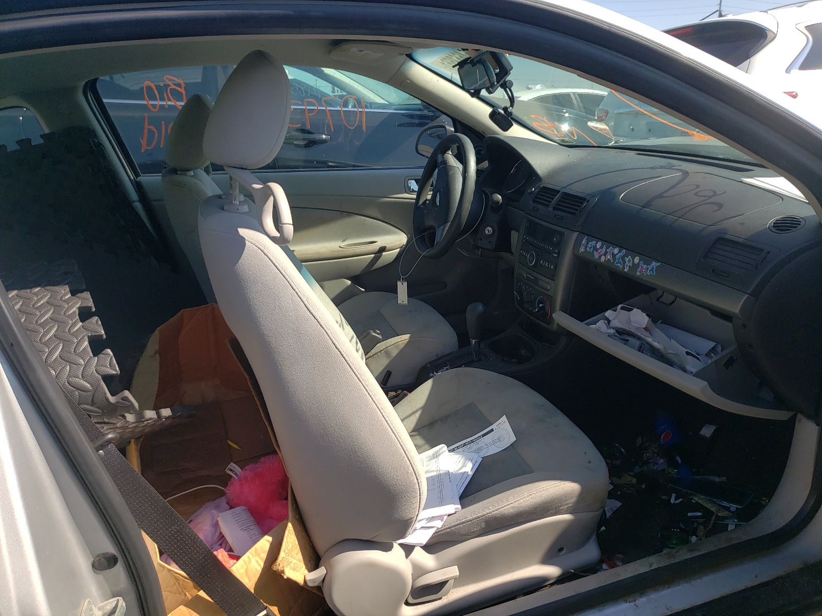 Photo 5 from auction – 2007 CHEVROLET COBALT LS with VIN 1G1AK15FX77386244